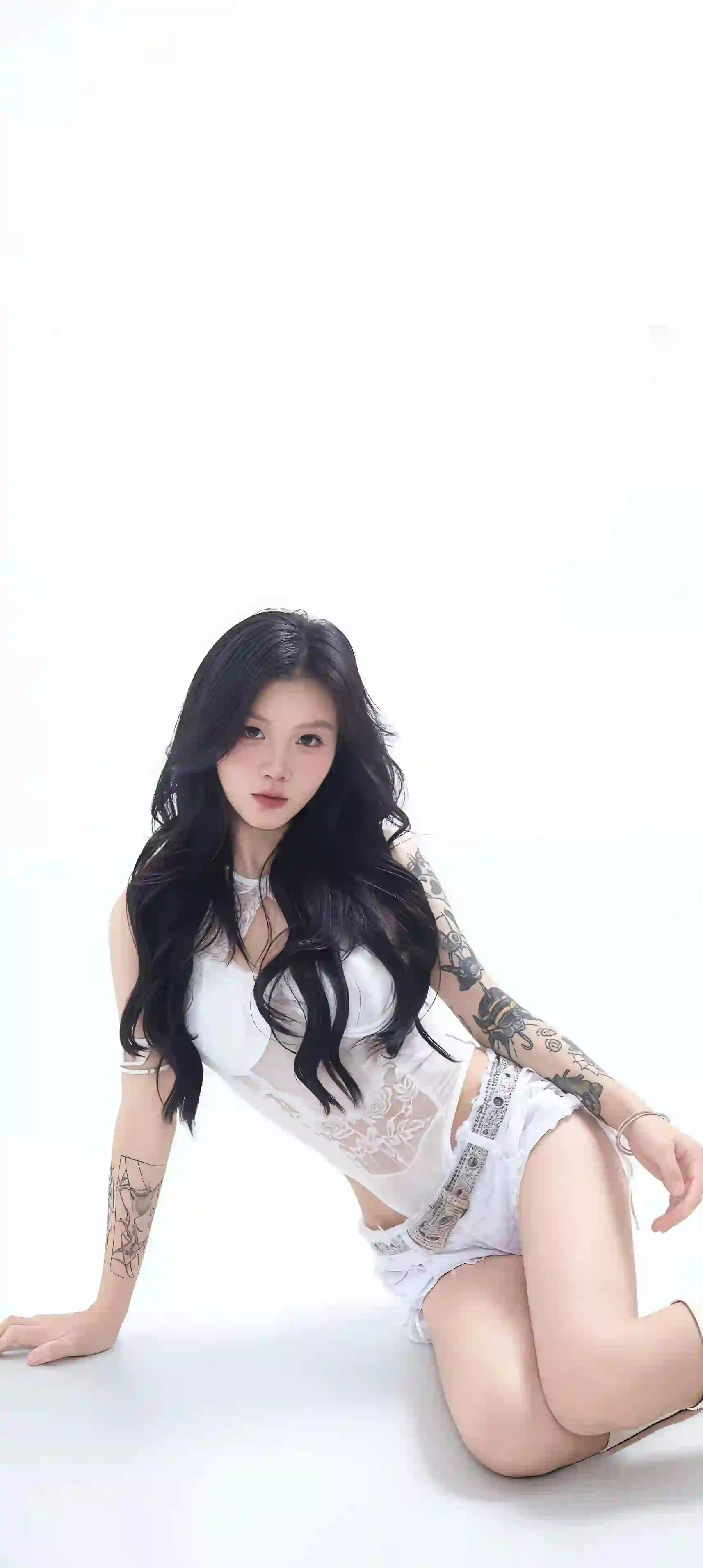 个性 长发美女 纹身 个性穿搭 长腿美女