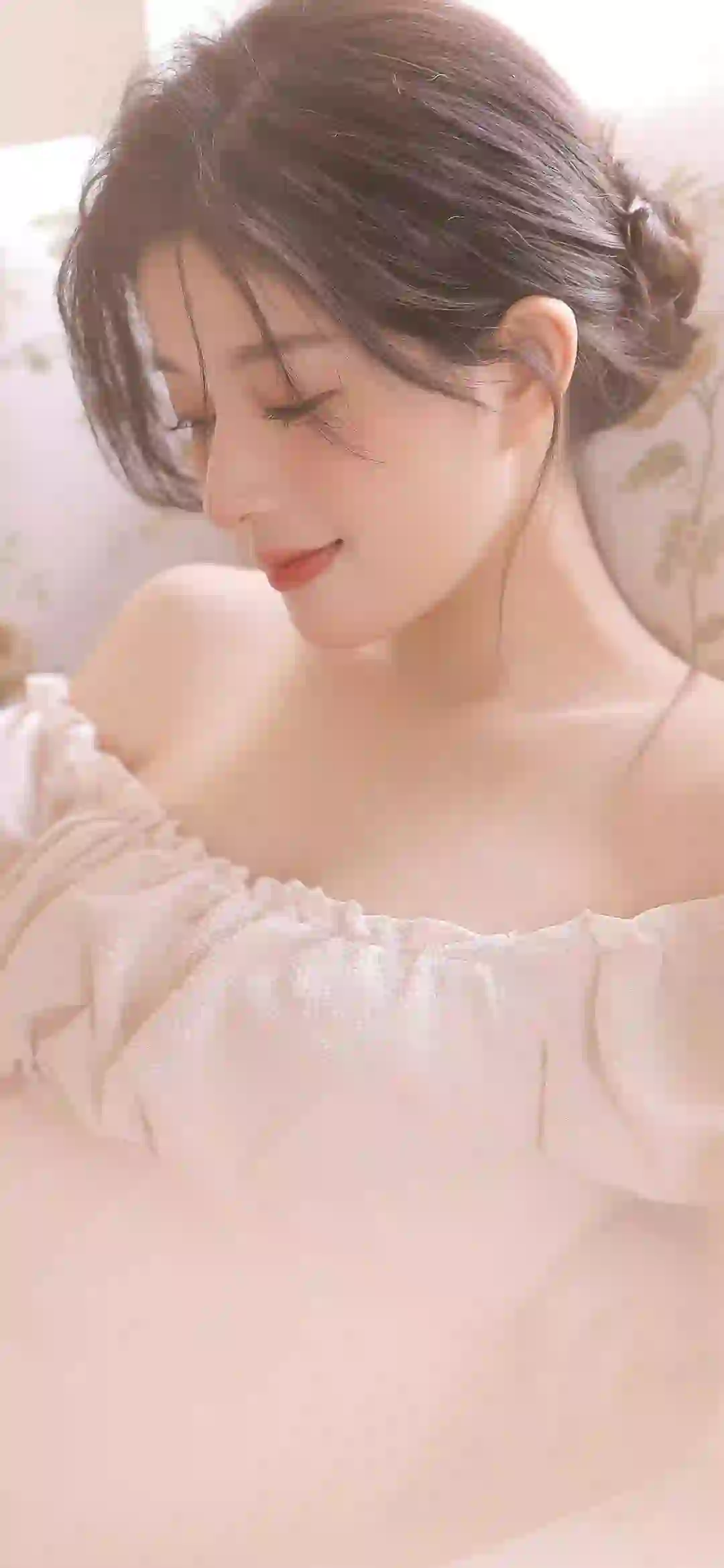 长发清纯美女 抹胸穿搭 清纯甜美女孩