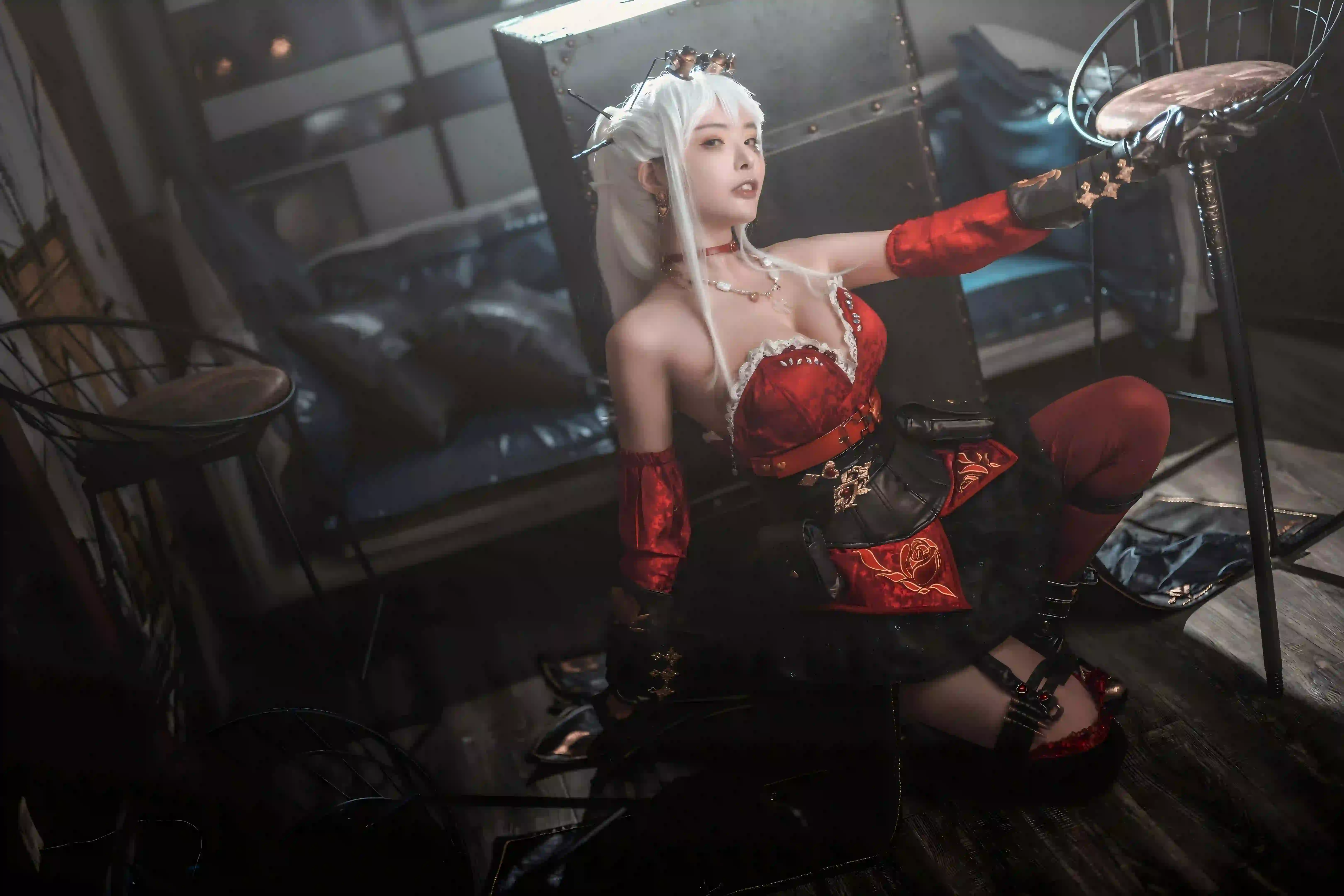 coser 白色头发 性感美女 1