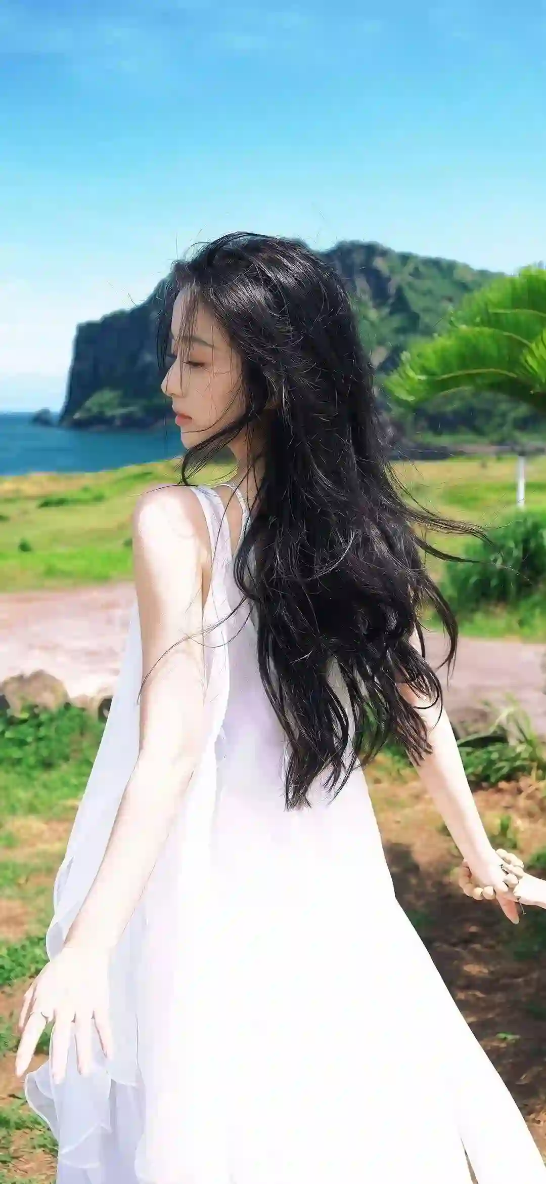 黑长发少女 白色裙子 海边风景 清新壁纸 唯美人像 夏日旅行