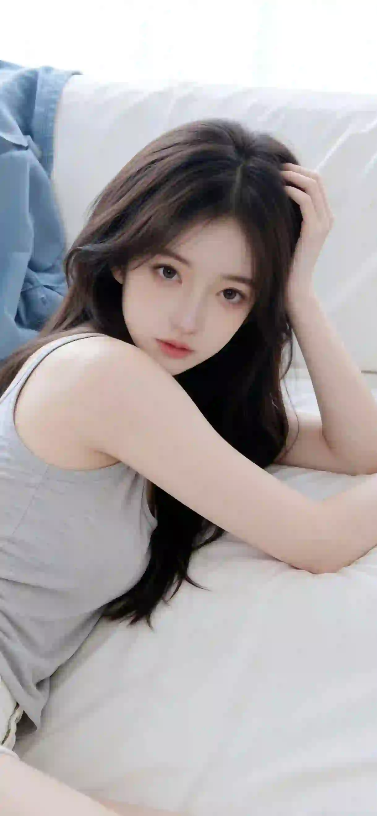美女 长发美女 粉色衣服 居家写真