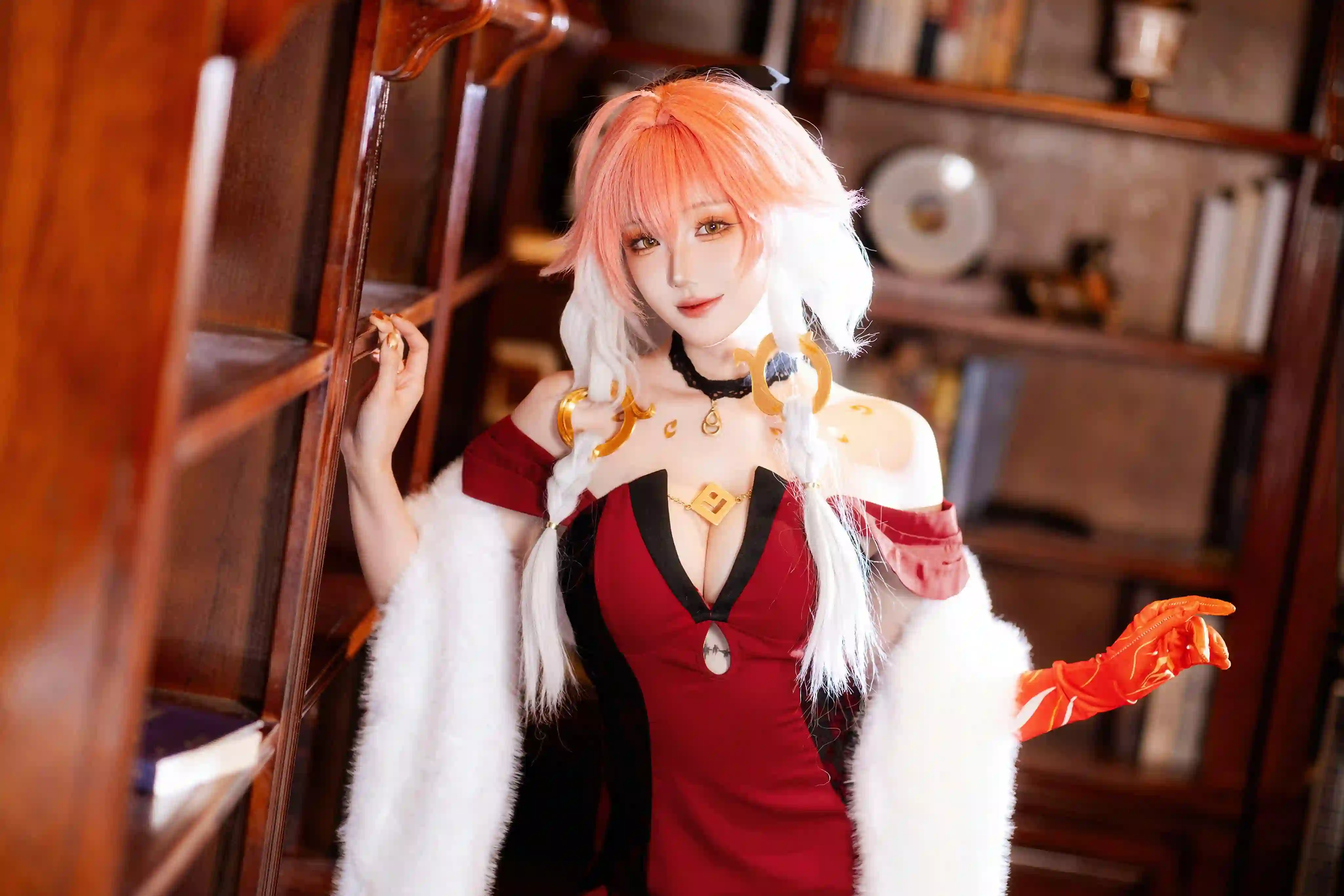 长腿丝袜美女 黑丝 Coser 狐妖小红娘 红色裙子