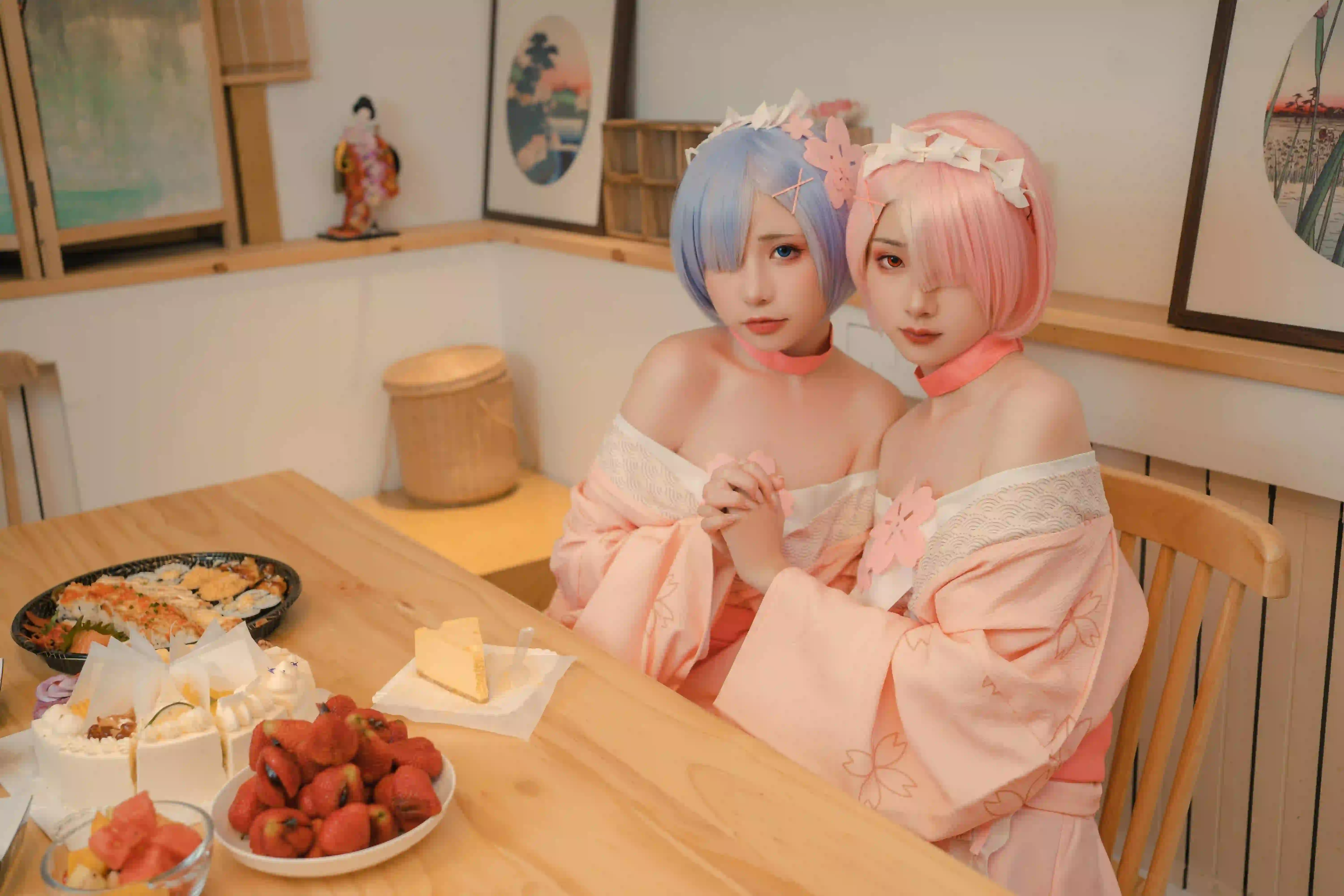 cos 拉姆 雷姆 动漫角色 美女 可爱女孩