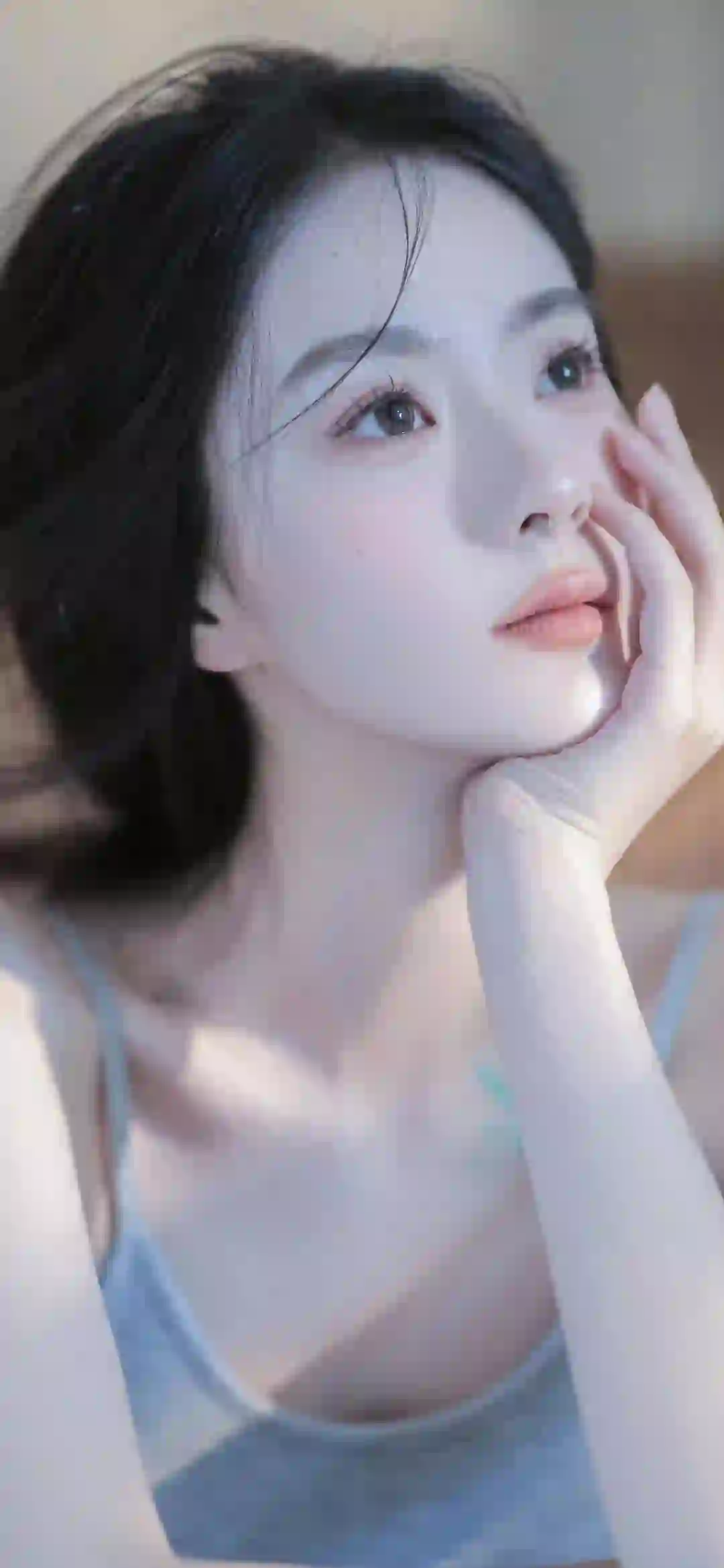 长发清纯美女 吊带 