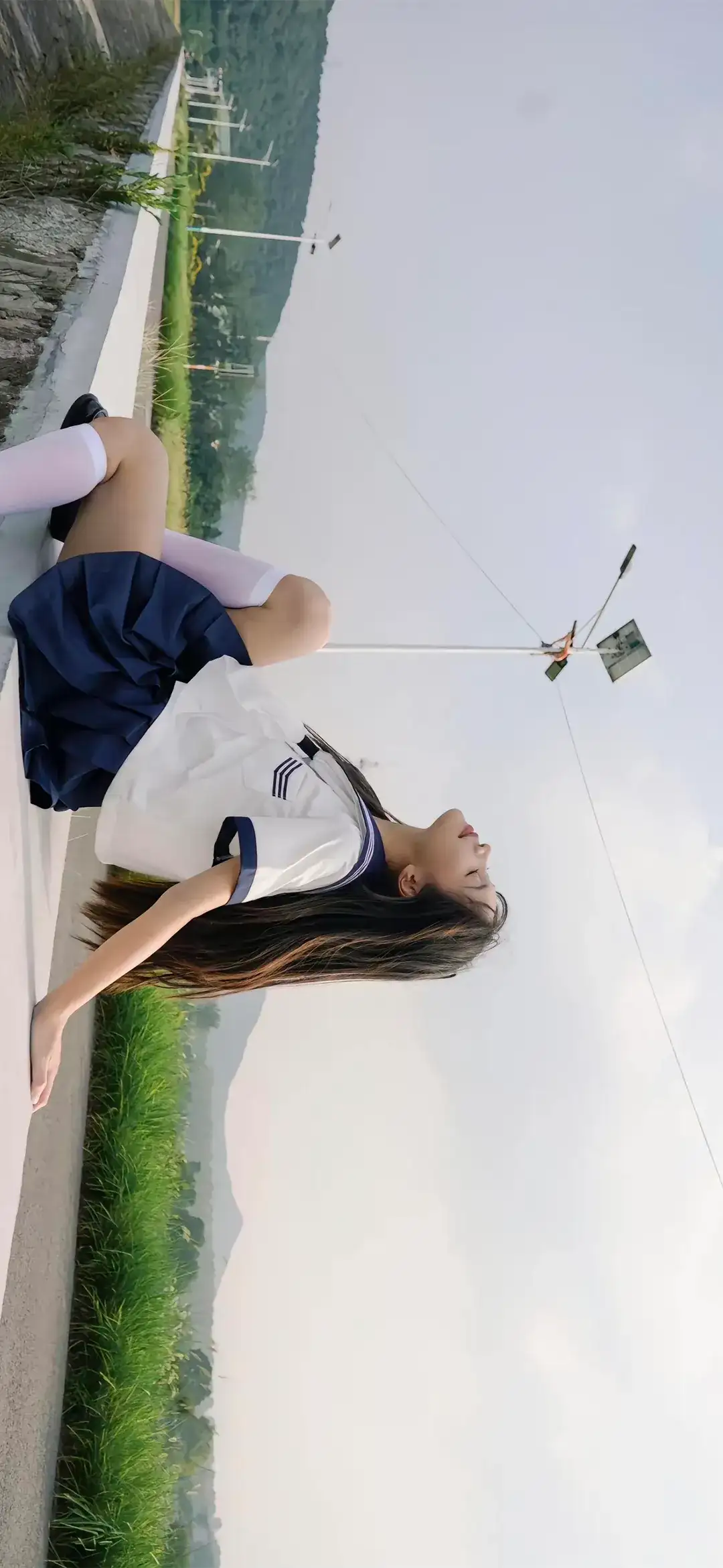 长腿jk美女｜仰望｜户外写真