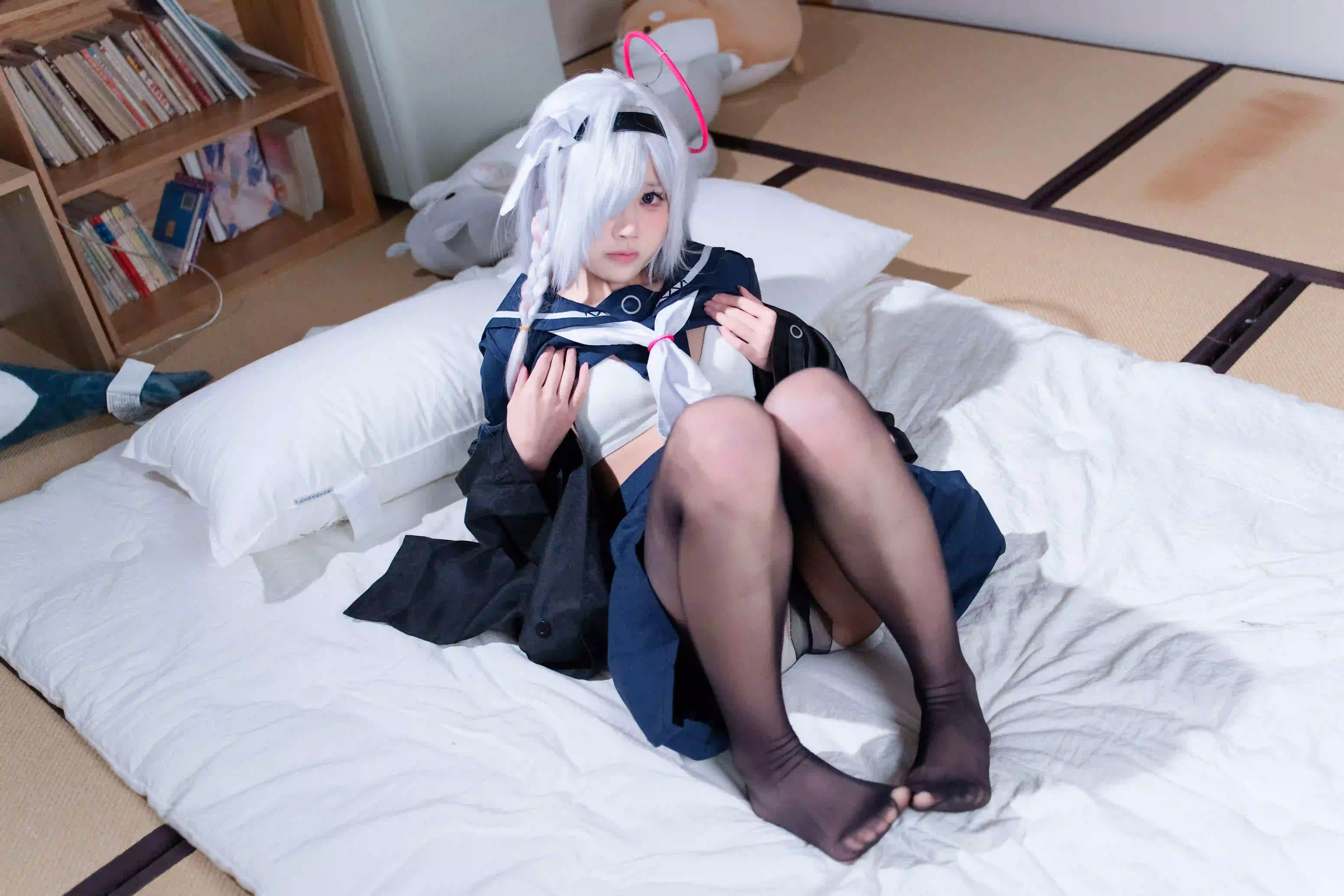 白色头发 性感美女 黑丝 黑色丝袜 日式风格