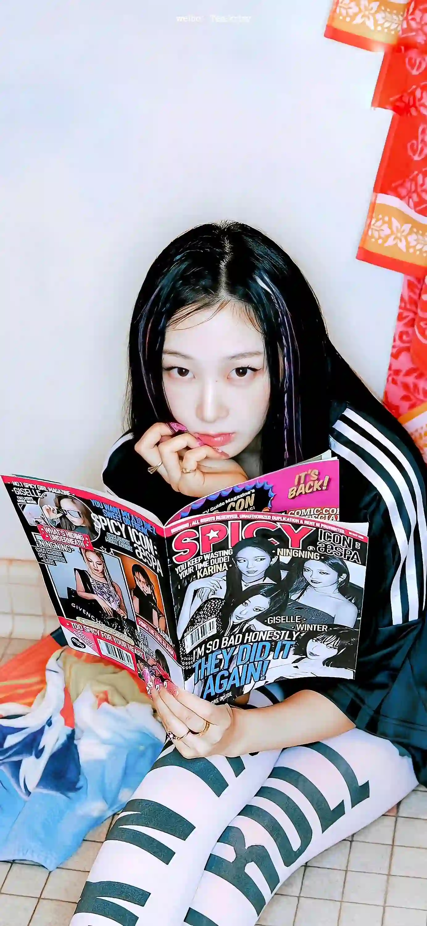 IU 李知恩 杂志 明星 写真 时尚 壁纸