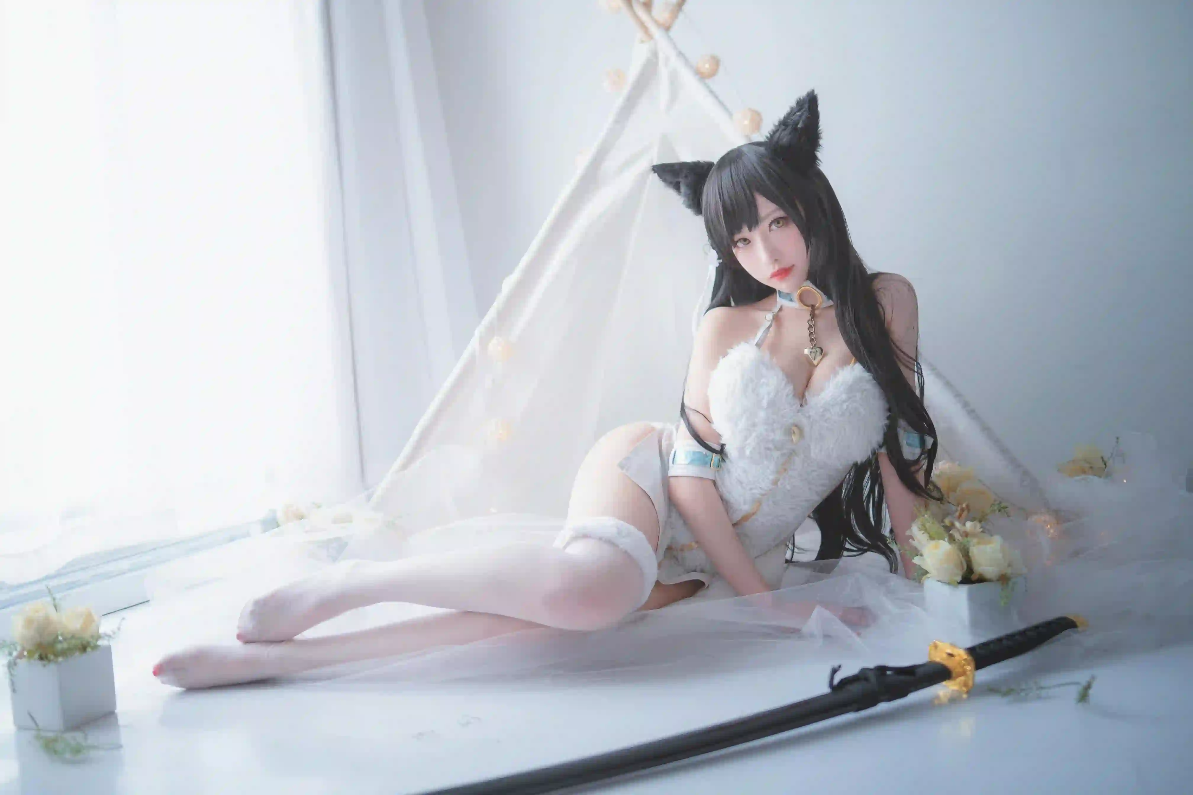 Coser 长发美女 丝袜美腿 白色丝袜 性感姿势