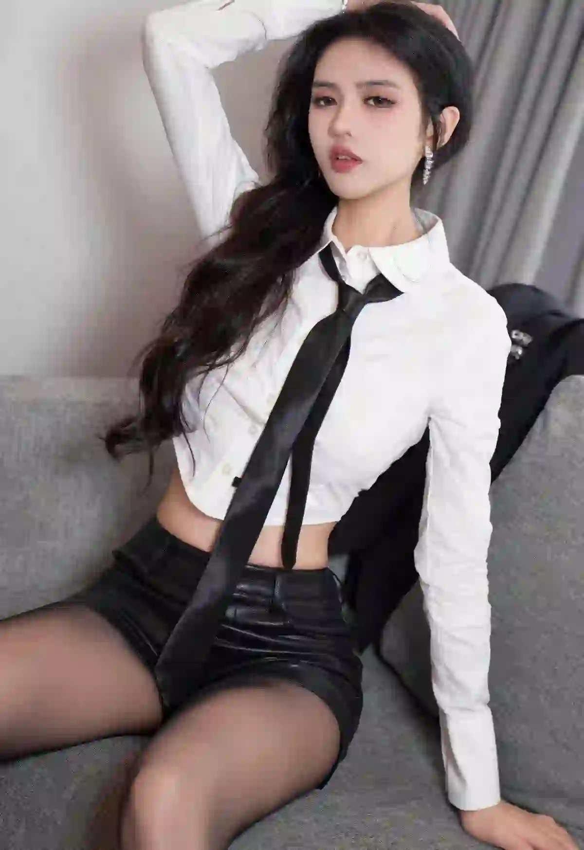 黑丝高跟美女 白色衬衫 丝袜美腿