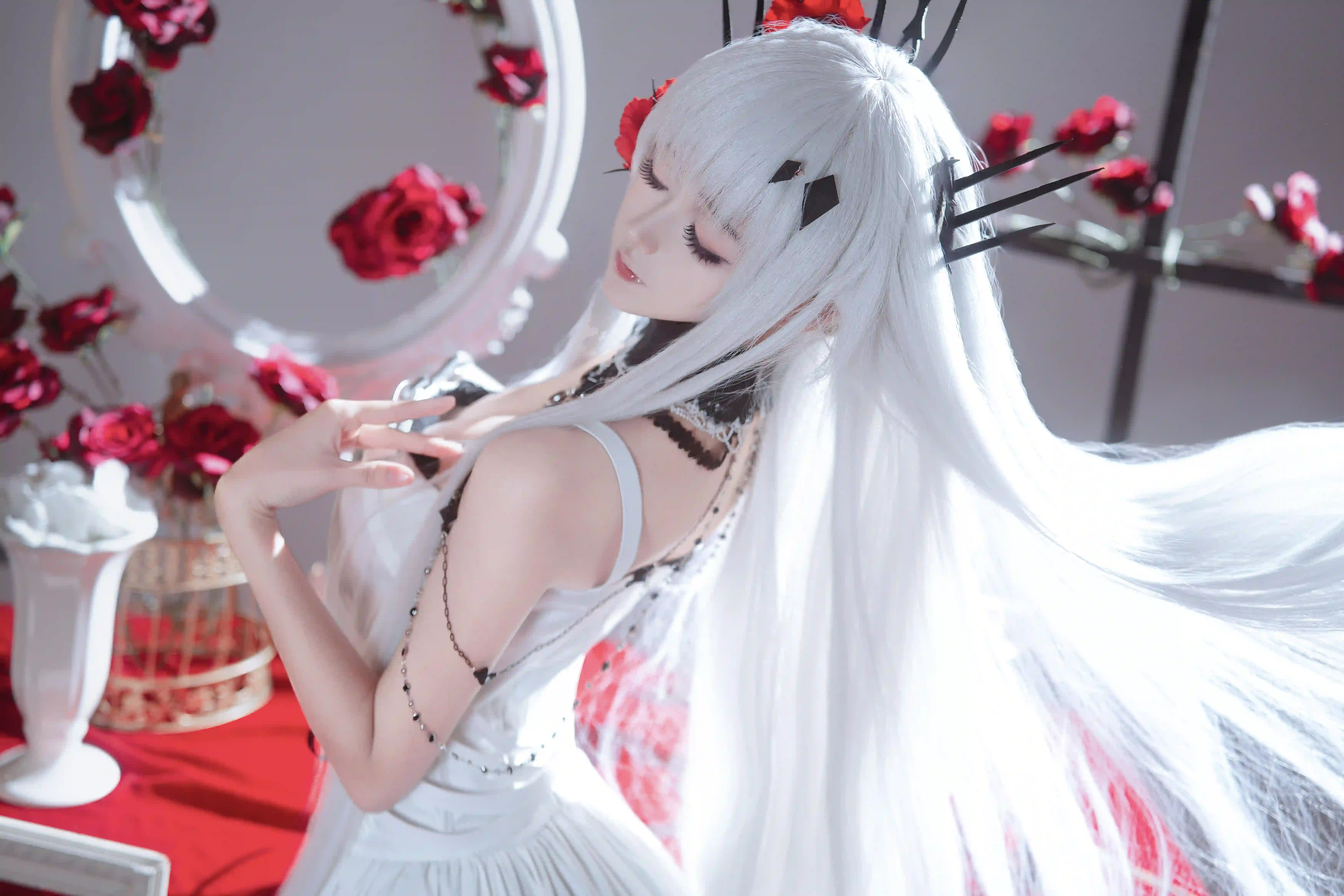 cosplay 可可莉克 白色长发 白色裙子 性感