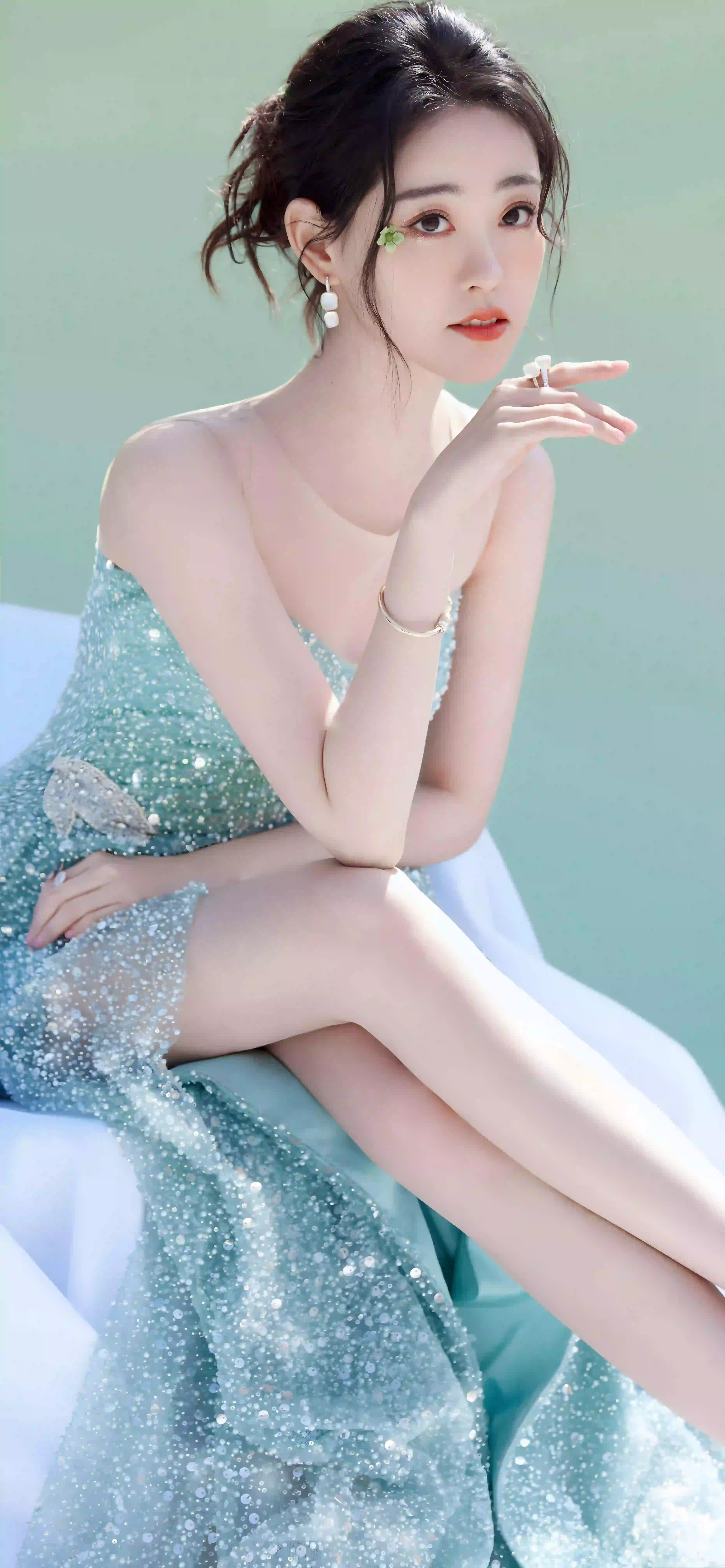 长发清纯美女 长腿美女 祝绪丹 可爱 清纯 户外 写真 2