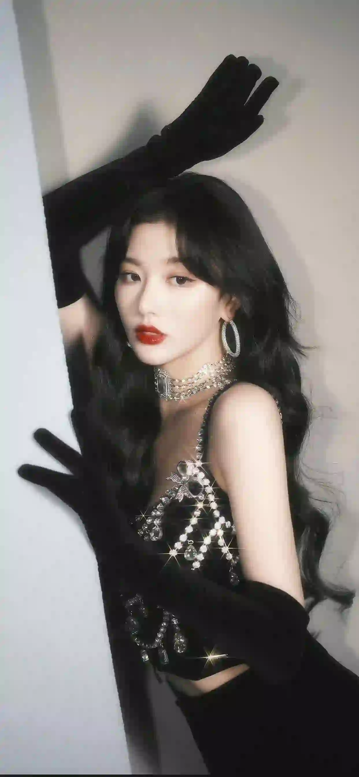 明星 孔雪儿 长发美女 吊带 黑色吊带
