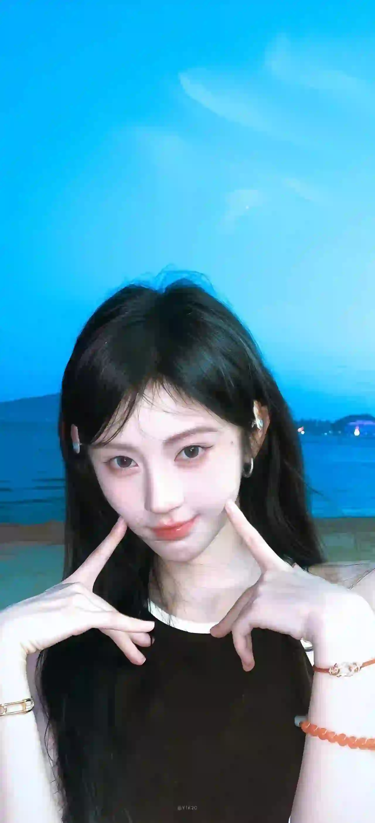 鞠婧祎 长发可爱美女 户外 甜美女孩 
