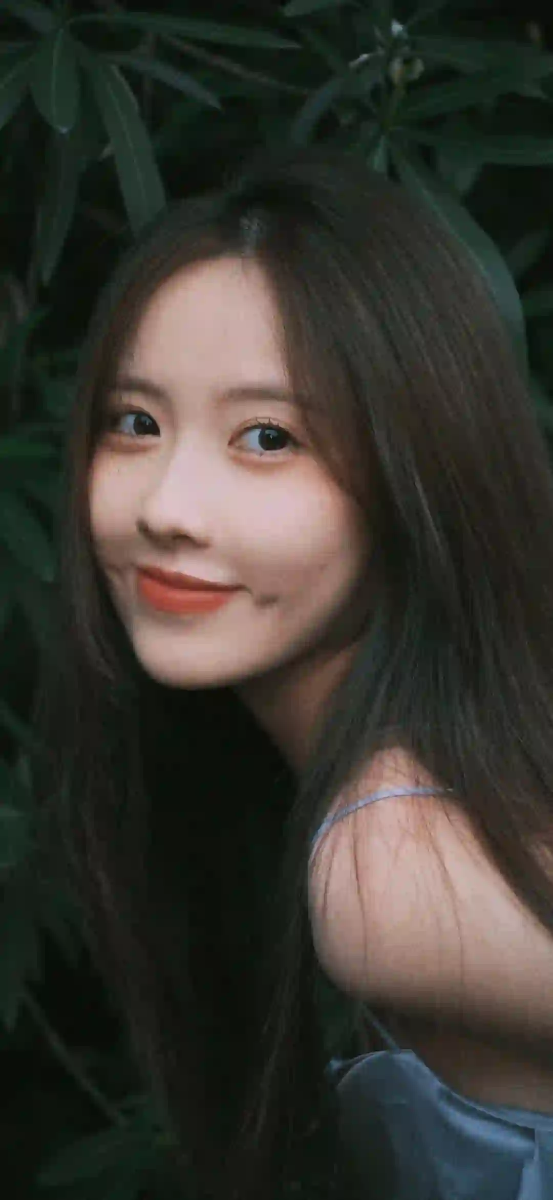 微笑女孩 长发女孩 可爱 青春