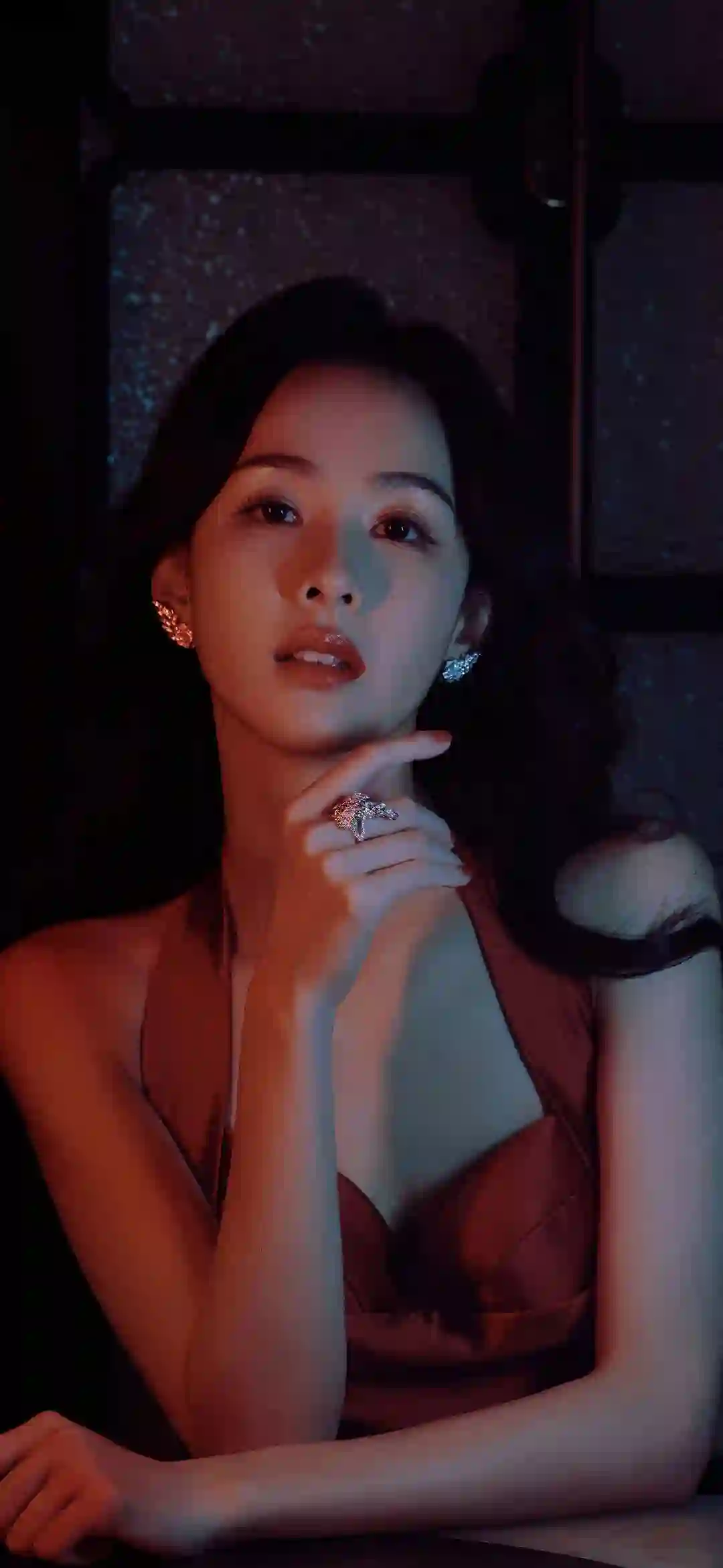 性感美女明星 陈都灵 暗色调