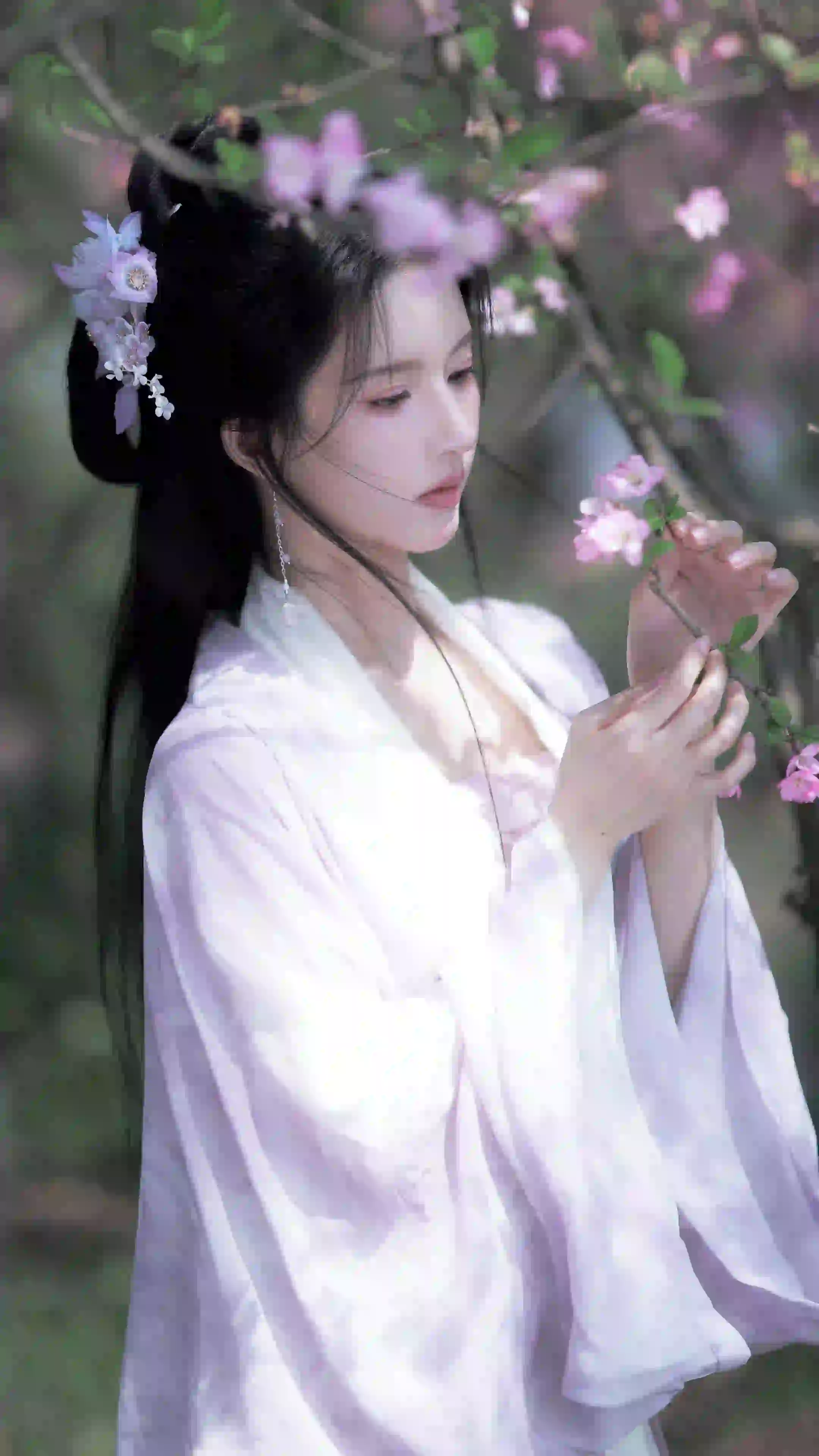 古风美女 刘些宁 花 古风 长发美女 花 明星壁纸