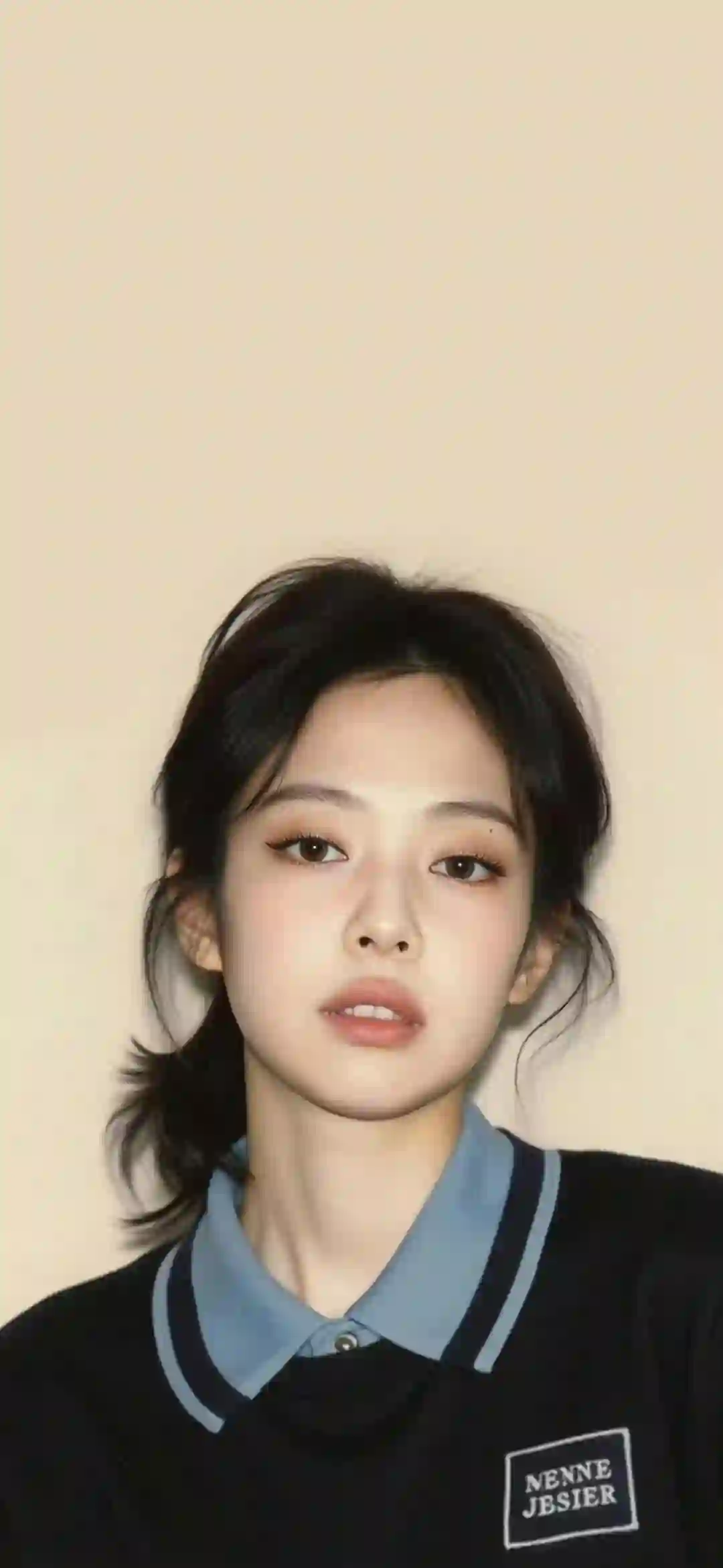 长发女孩 美女 黑色衣服