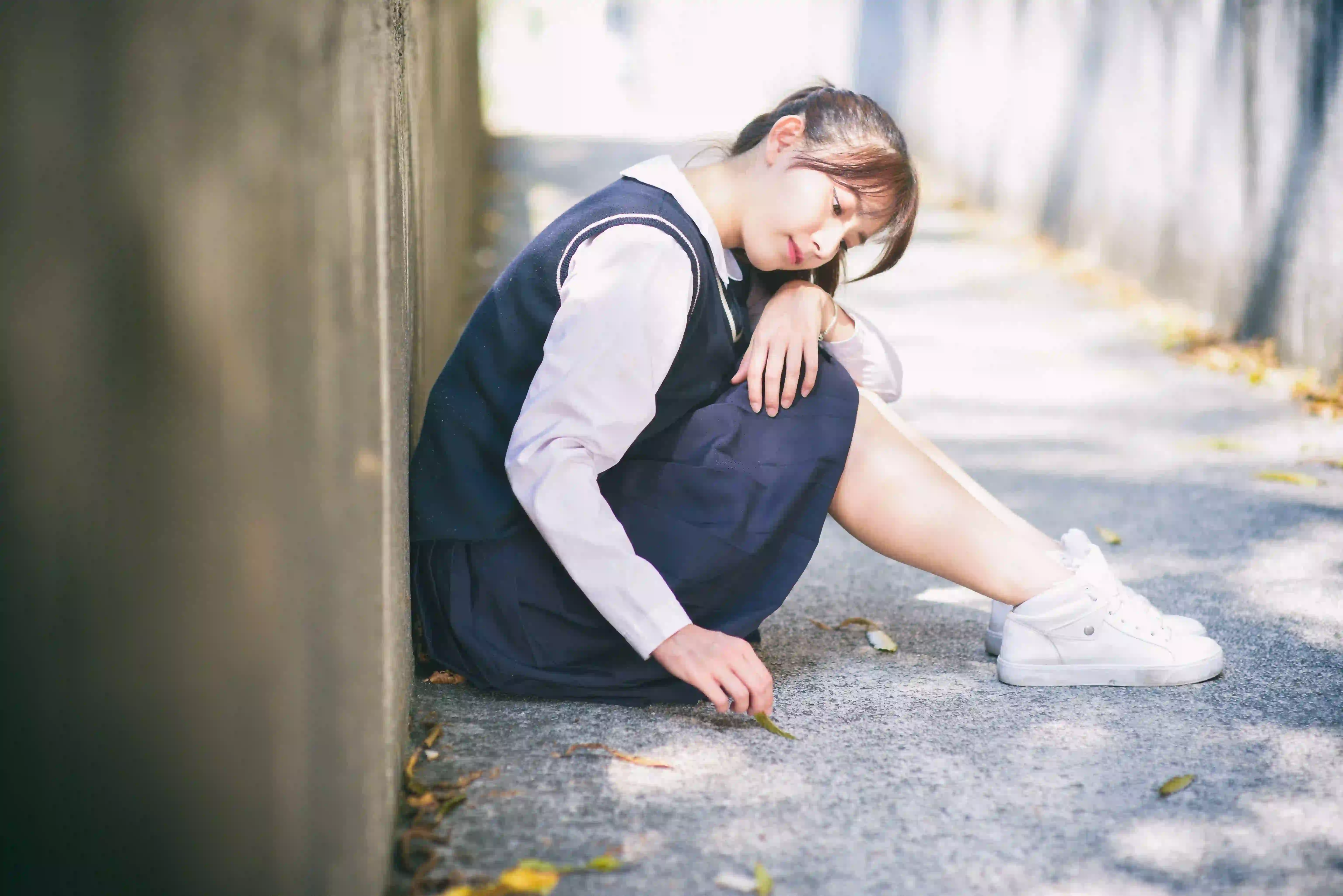 长发美女 户外 jk穿搭 学院风
