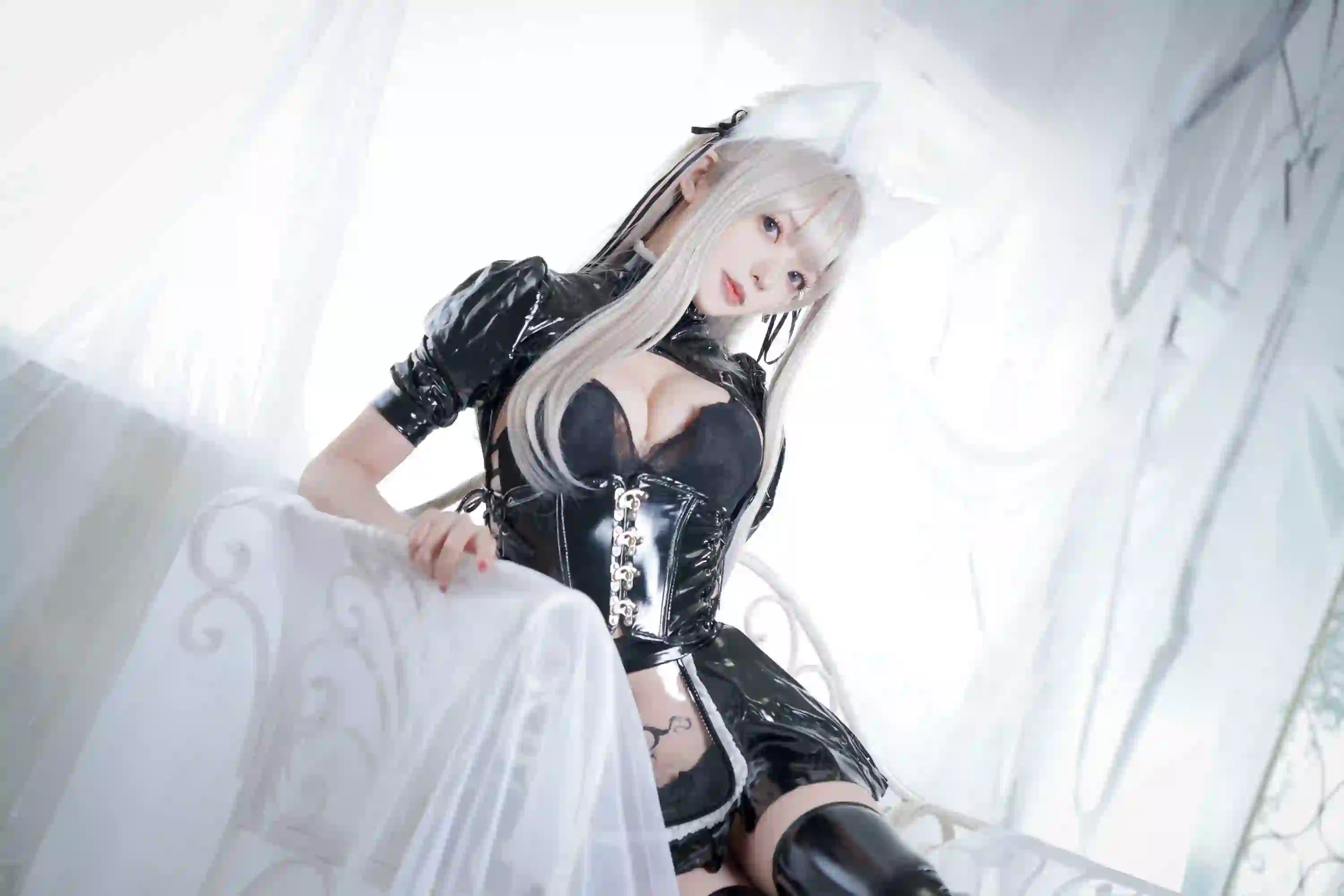 cosplay 长发美女 皮裤 黑色皮裤 猫耳装扮