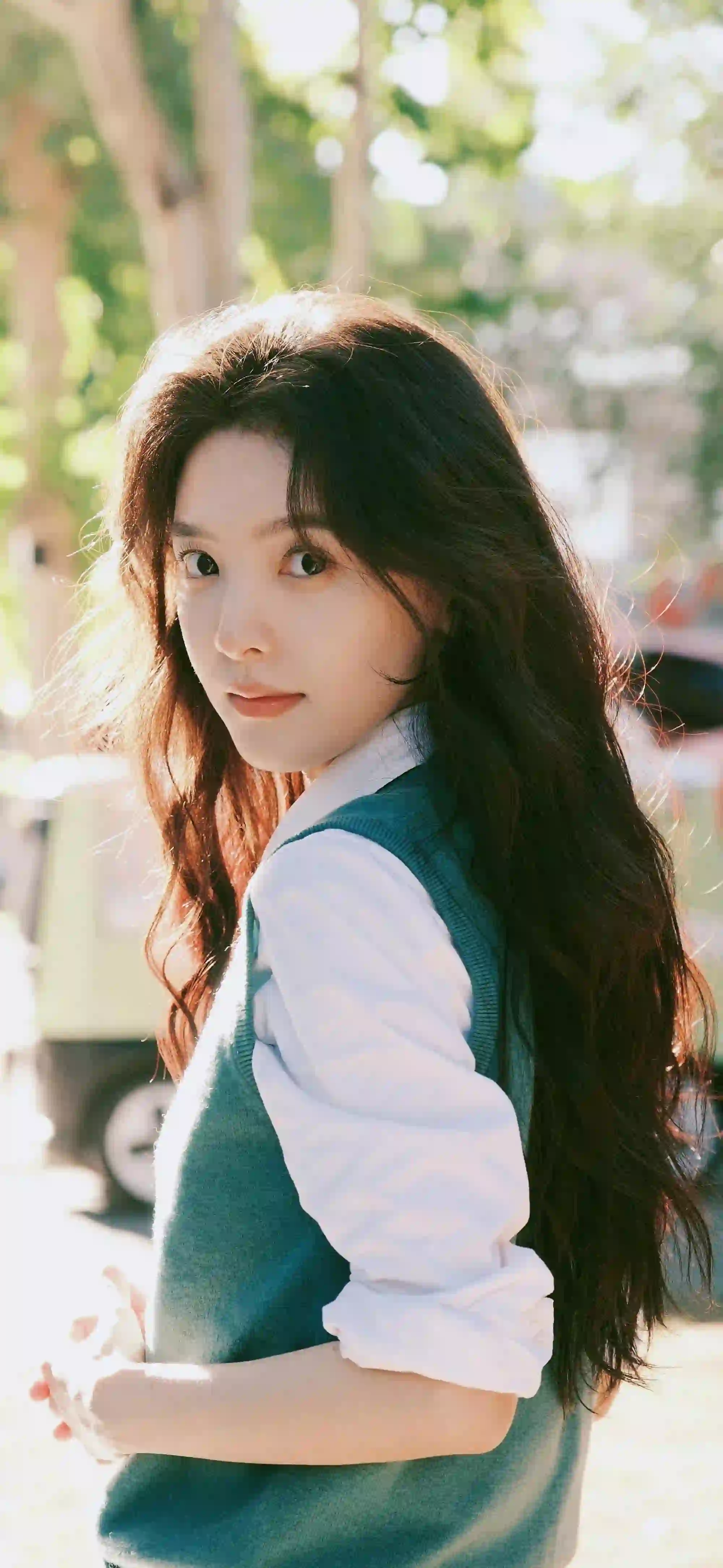 章若楠 长发美女 侧颜