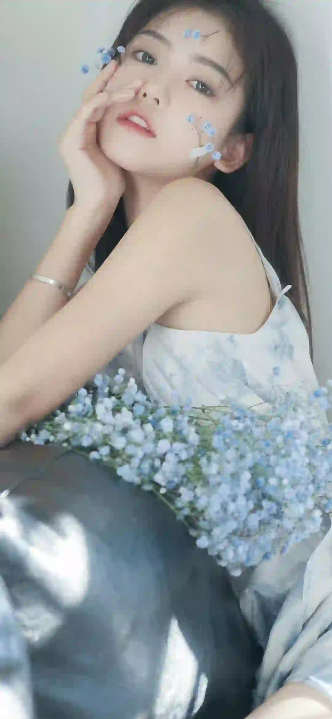 长发美女 性感美女 居家写真