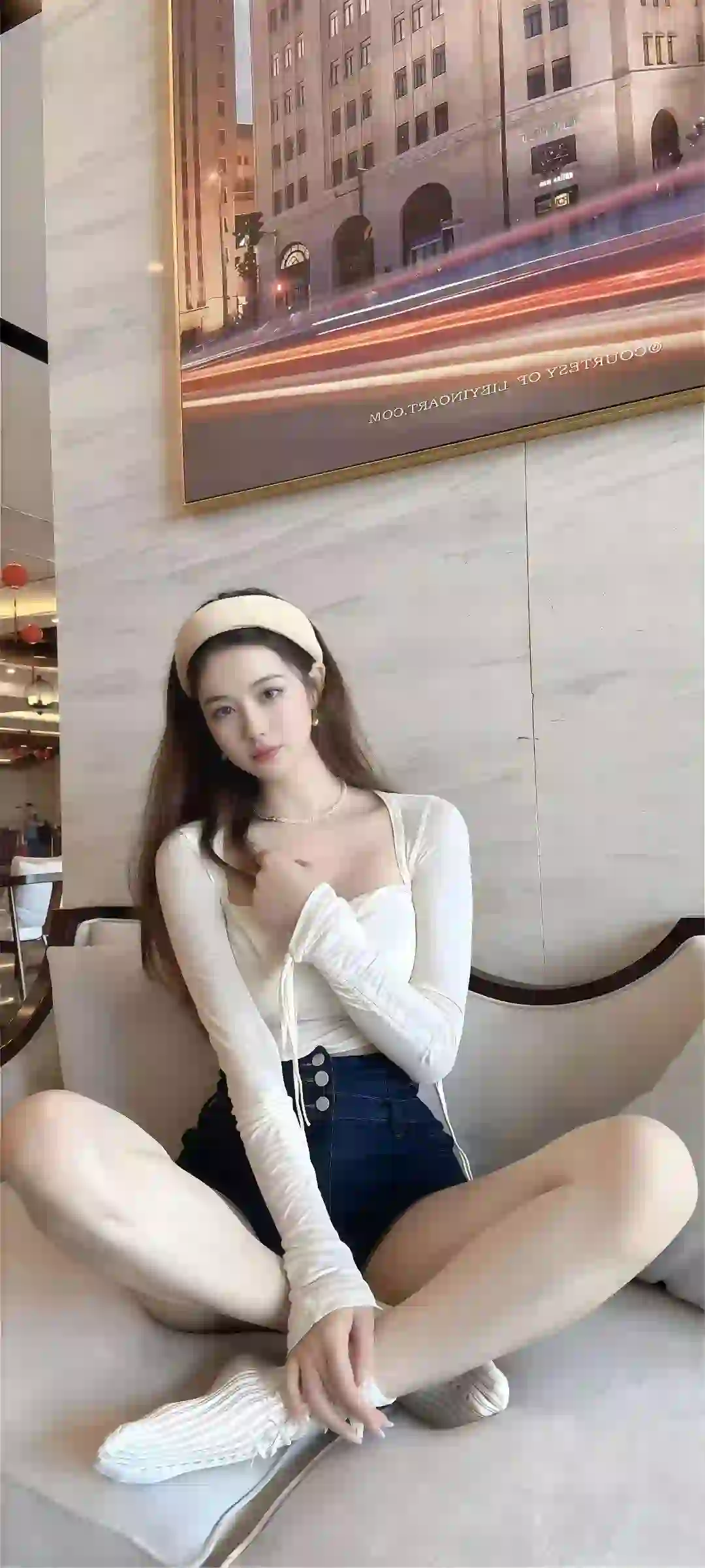 美女 长发美女 性感美女 长腿美女 居家