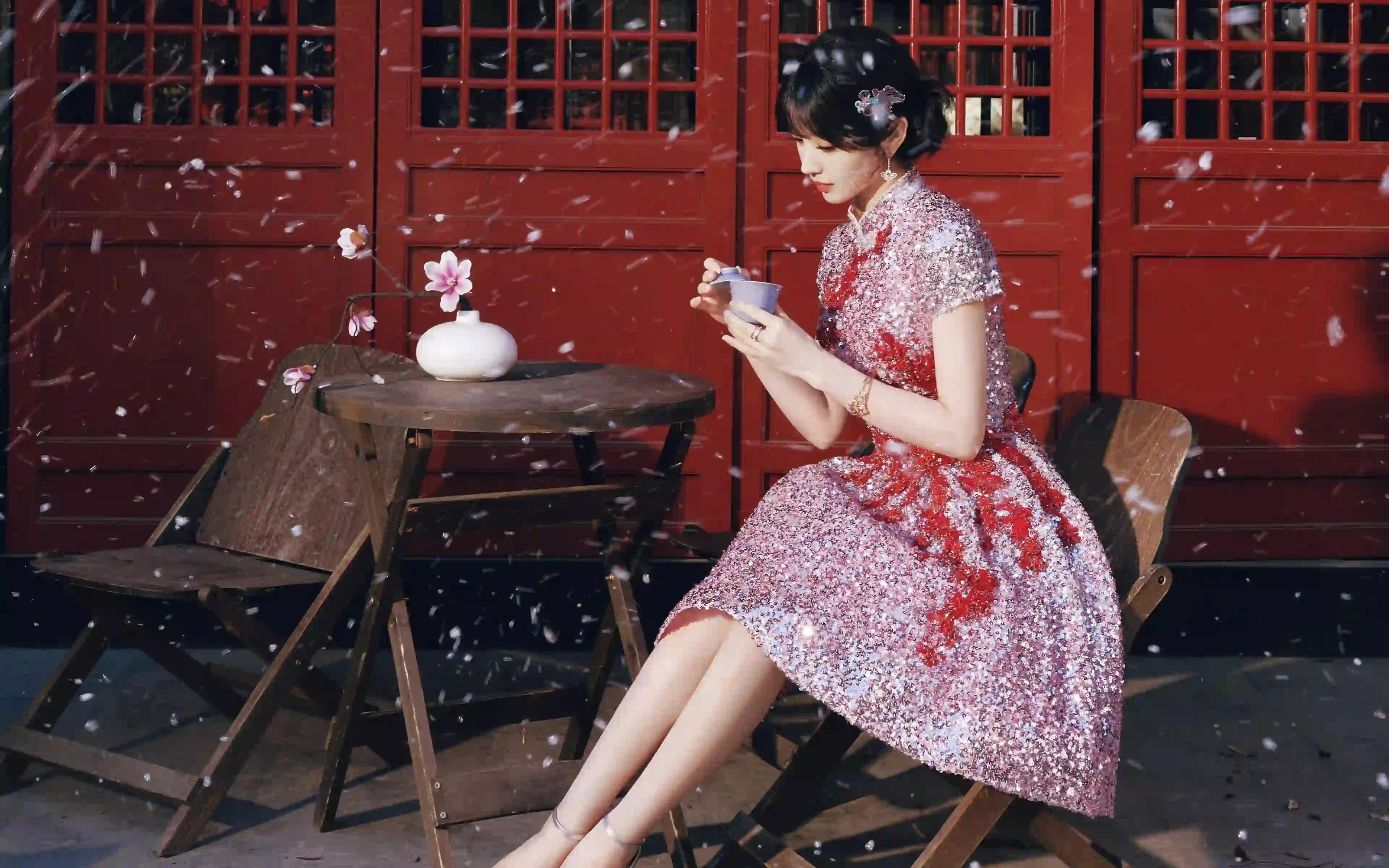 茶杯 古韵美女田曦薇 优雅