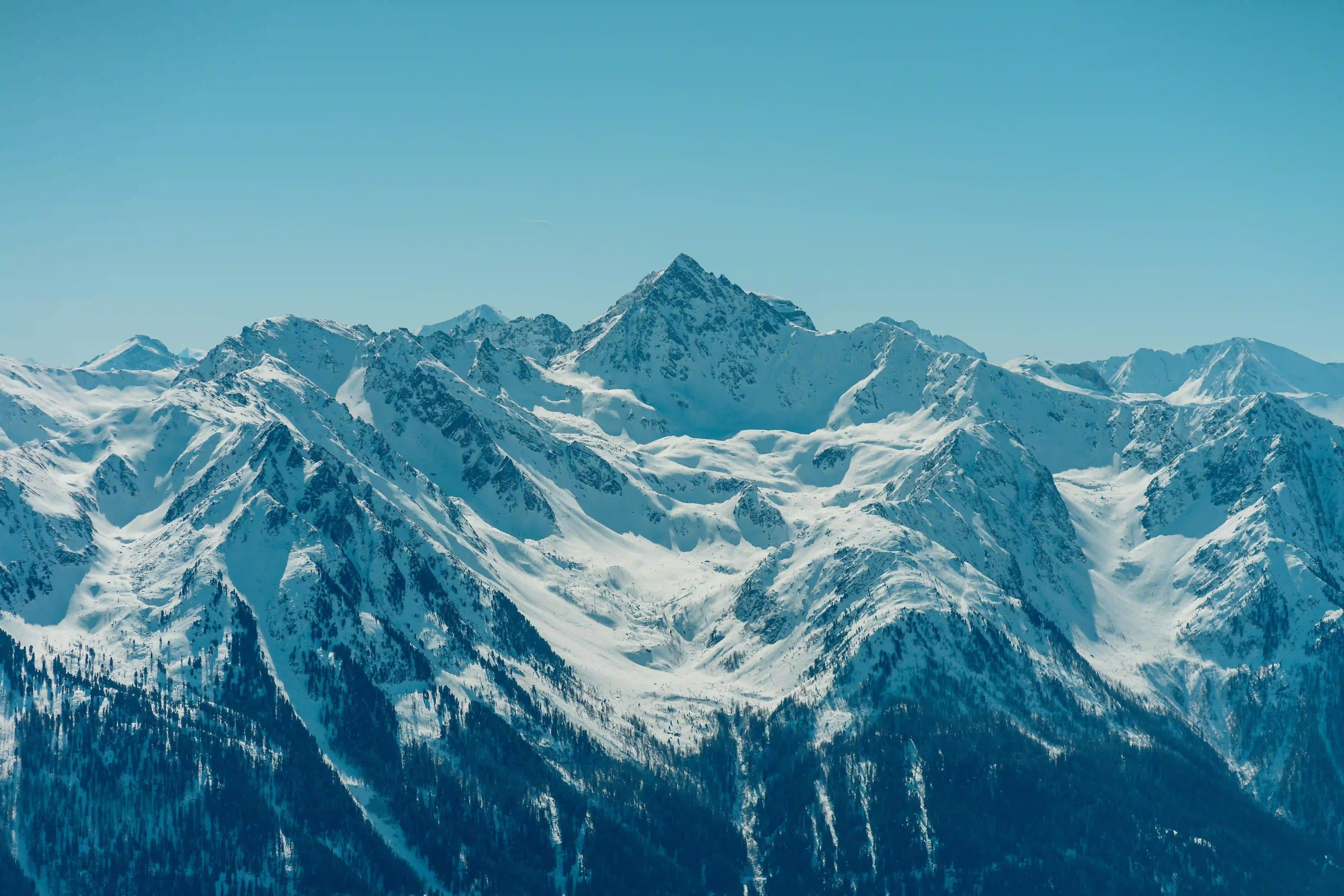 雪山 寒冷 山