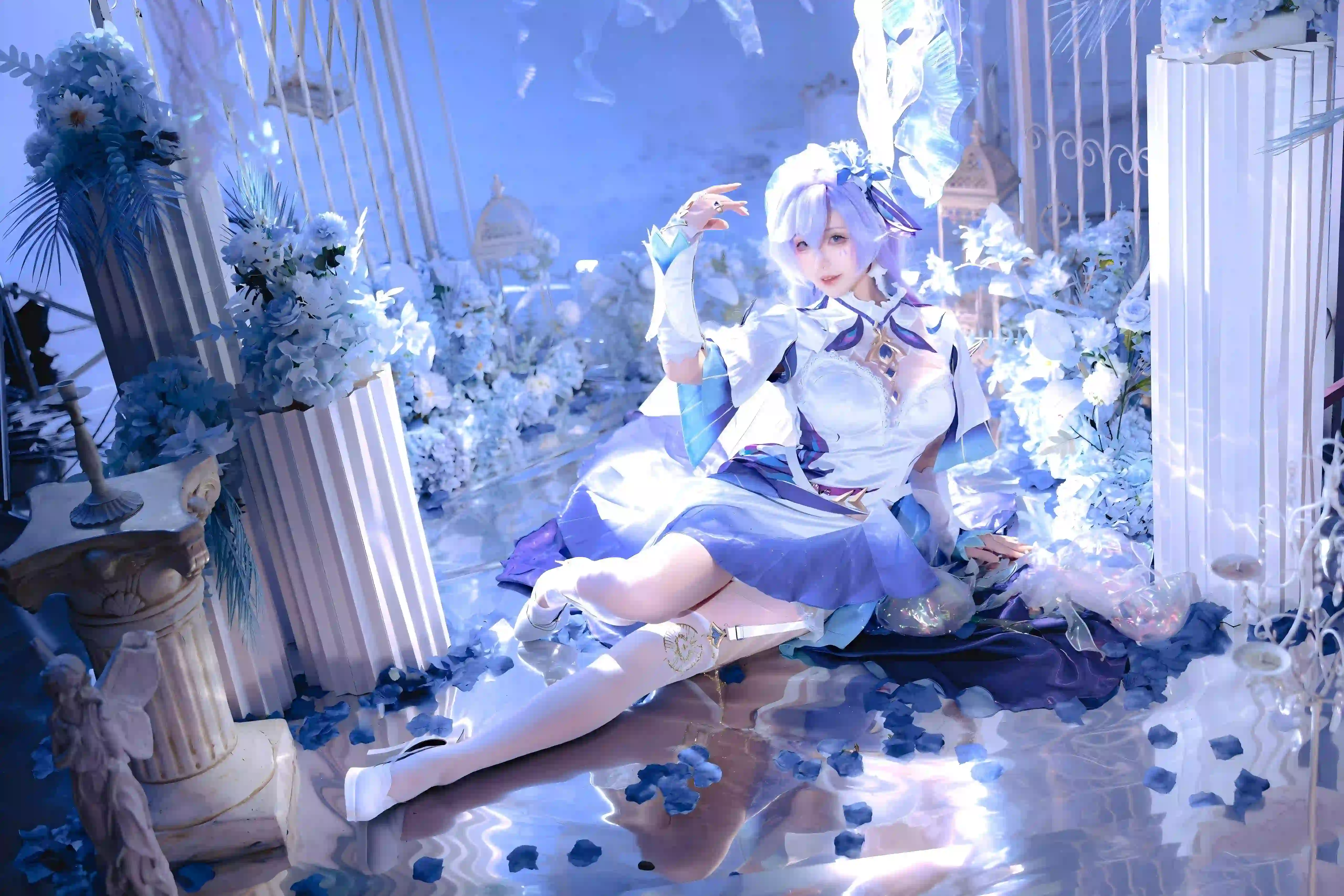 游戏角色 长发女孩 coser 白丝