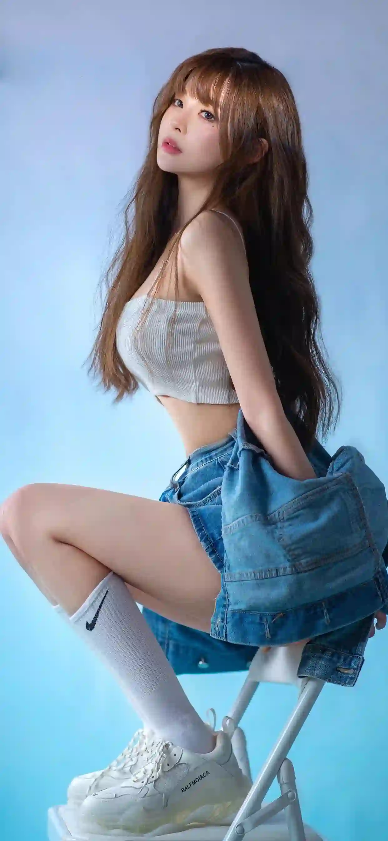 长发女孩 牛仔穿搭 性感美女