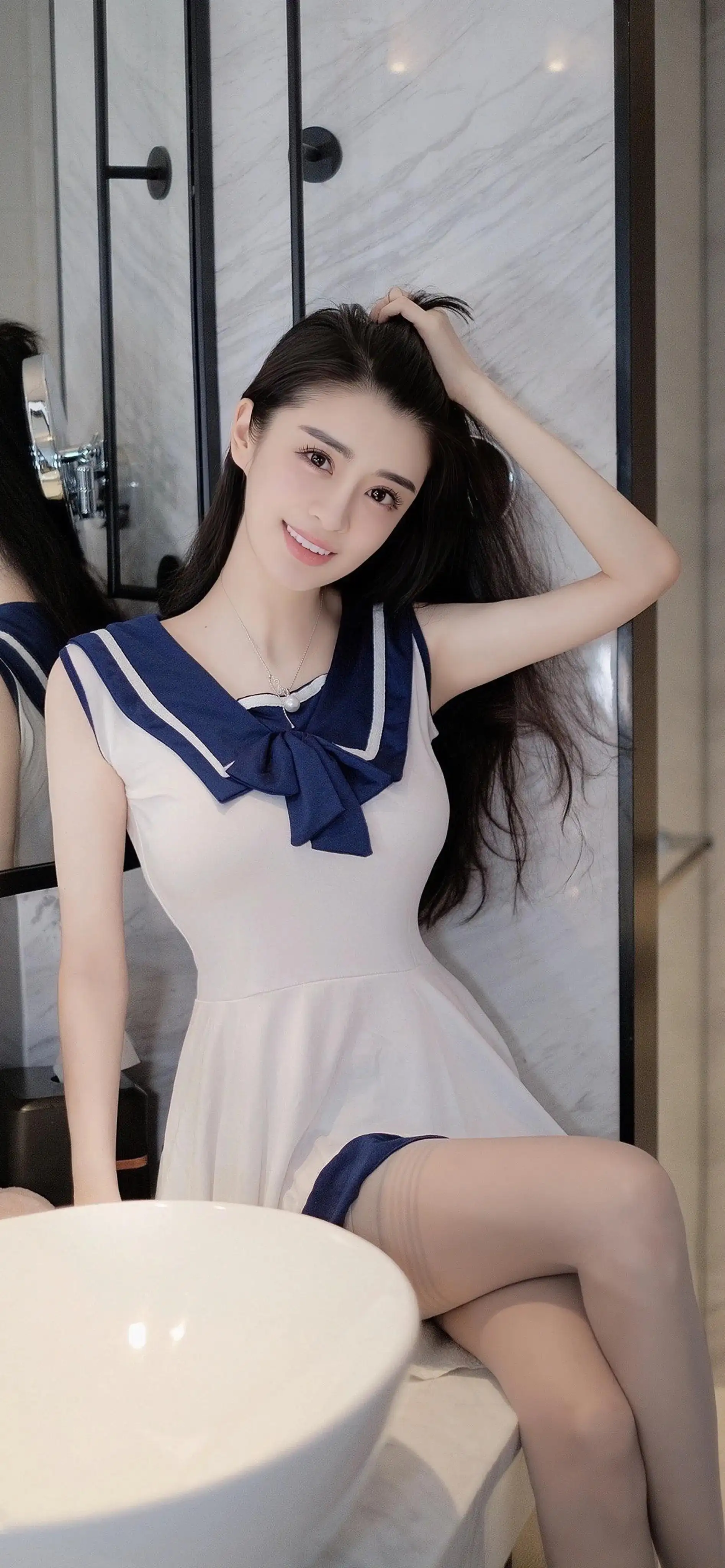 长发性感jk美女
