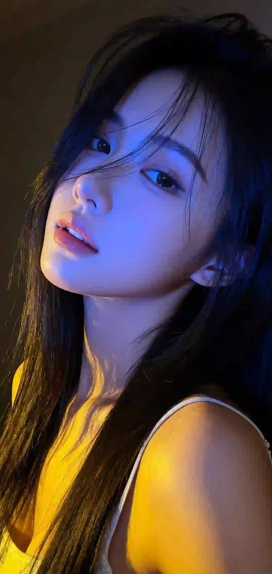 美女 长发美女 性感 光影 长发美女