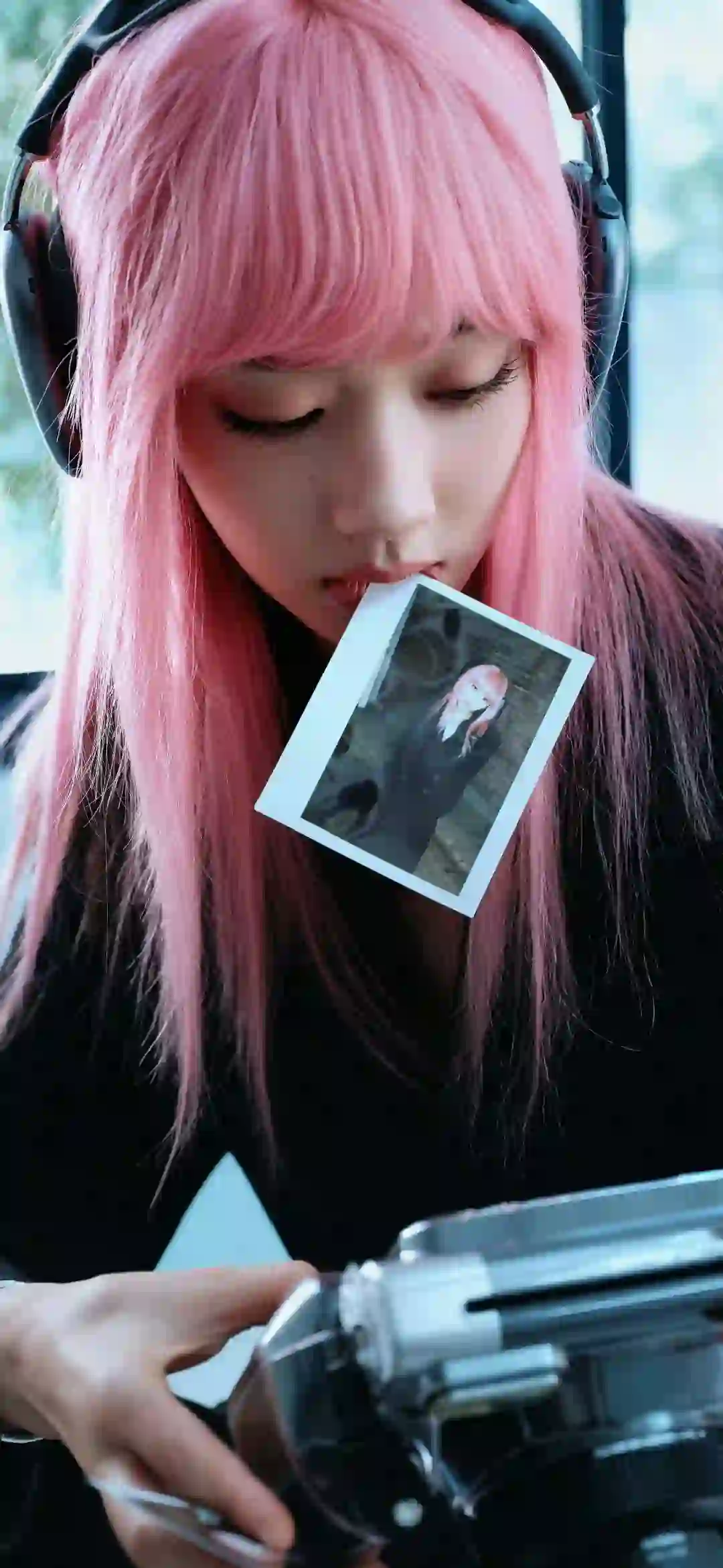 粉红色头发 长发美女 相片