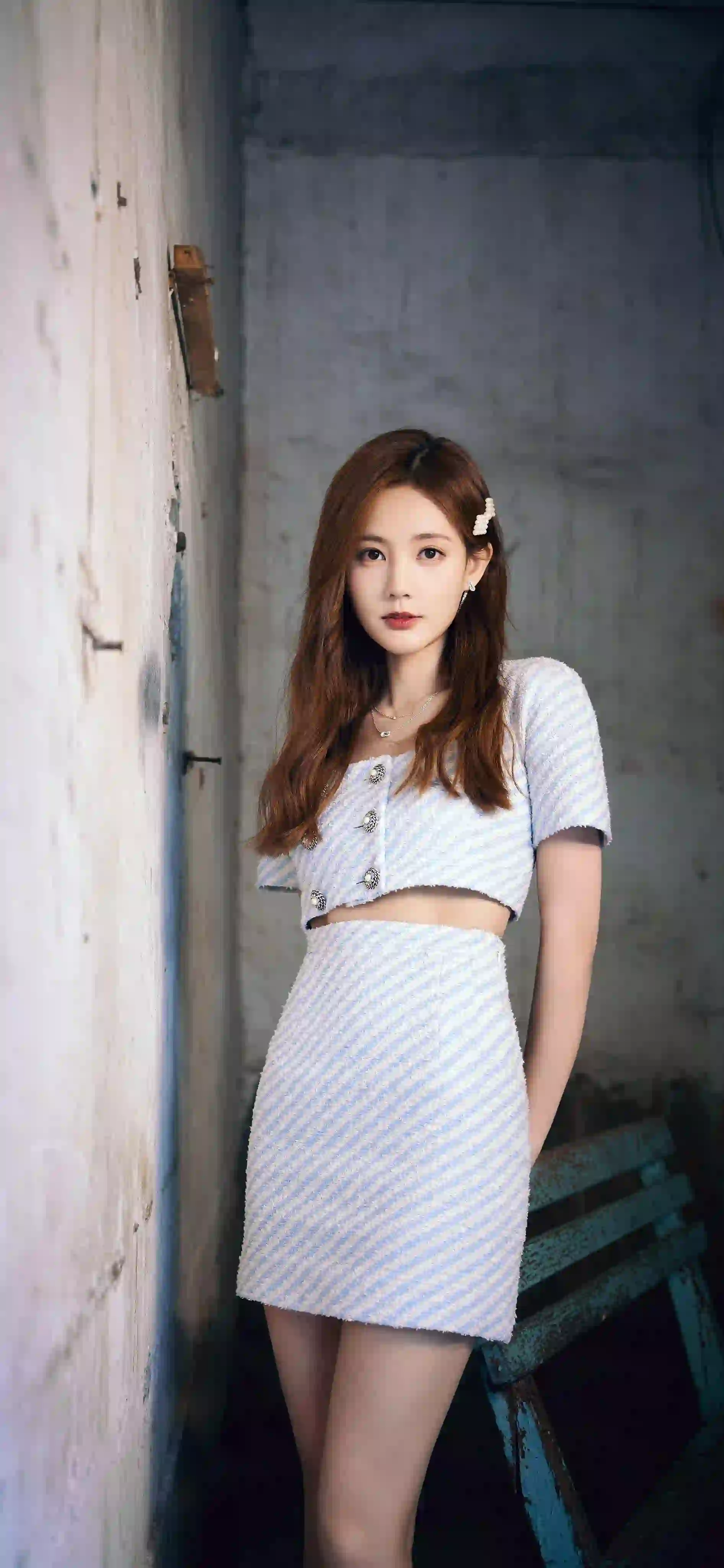 长发美女 李一桐 长腿 白色裙子