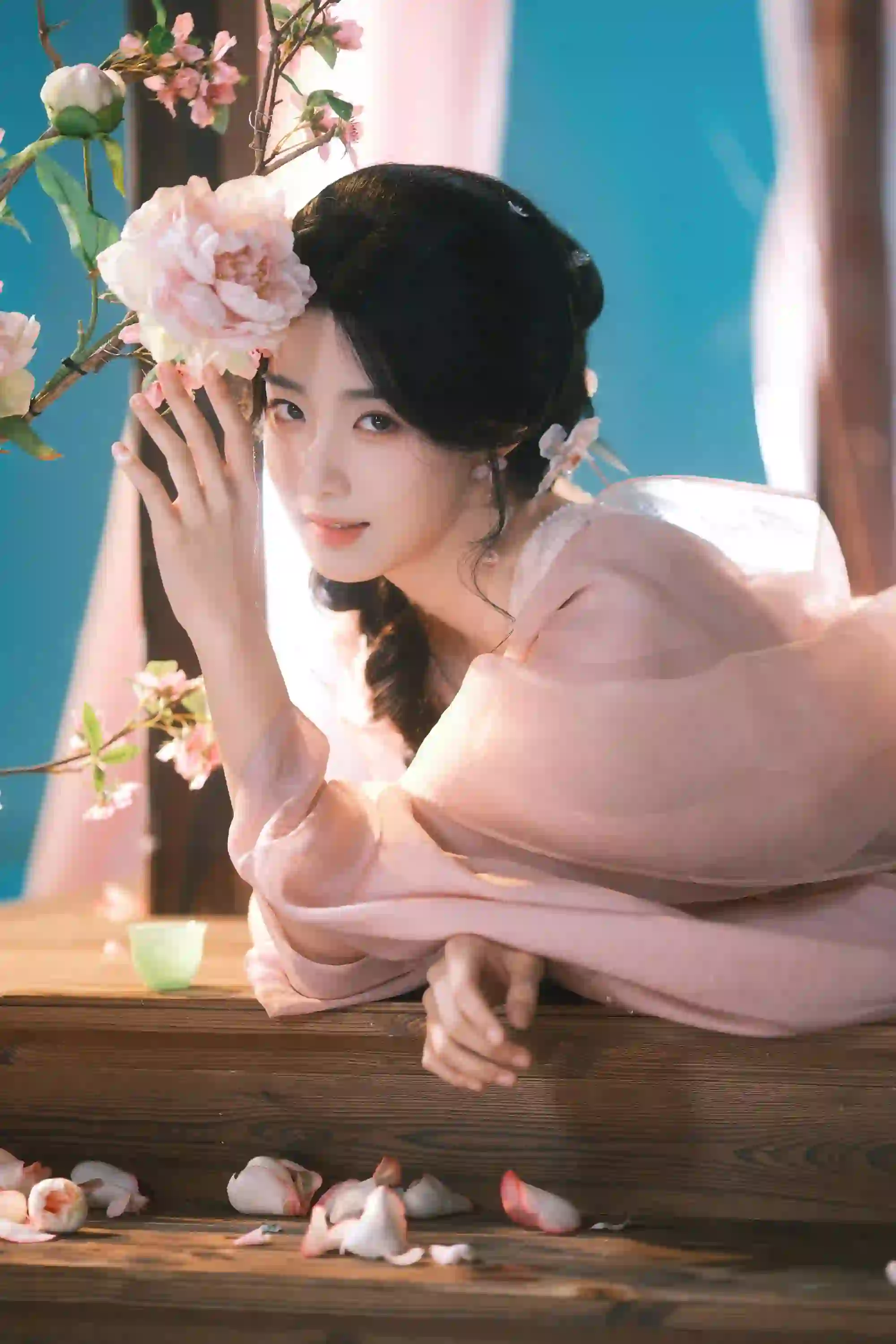 卢昱晓 长发清纯门