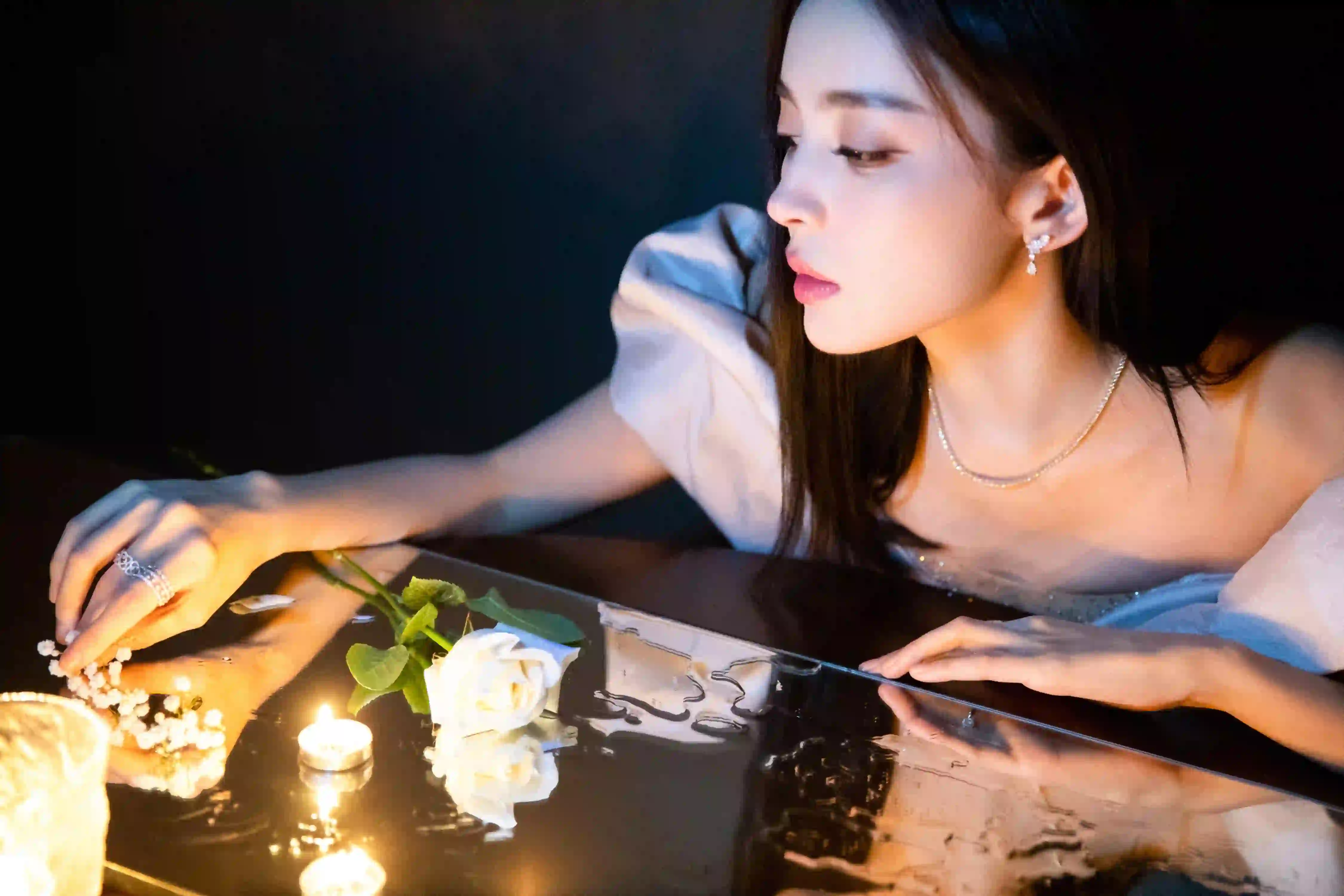 古力娜扎 长发美女 优雅 性感