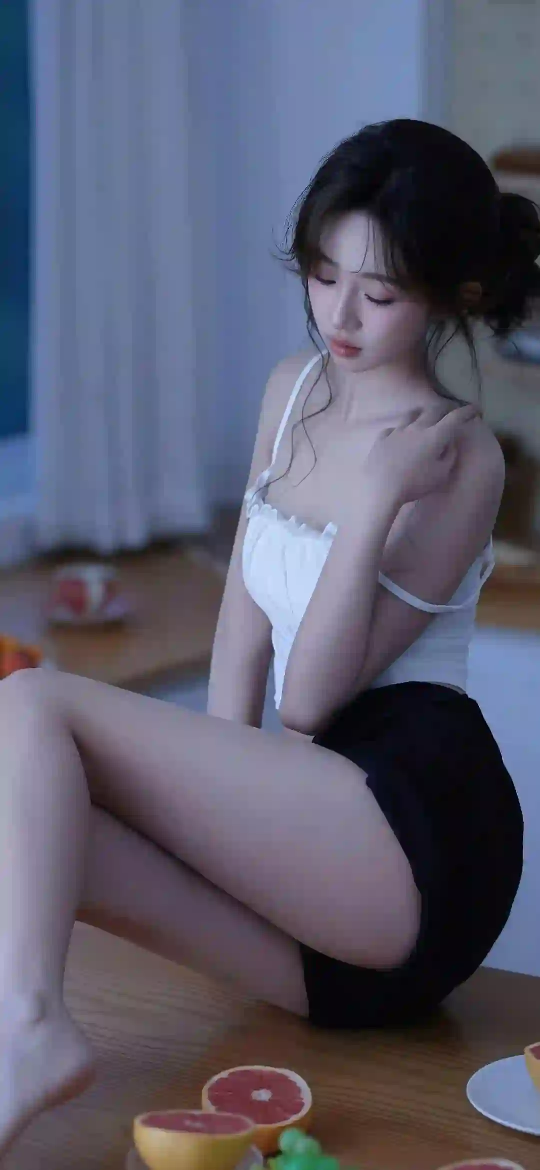 白衣少女 室内写真 治愈 人像 壁纸