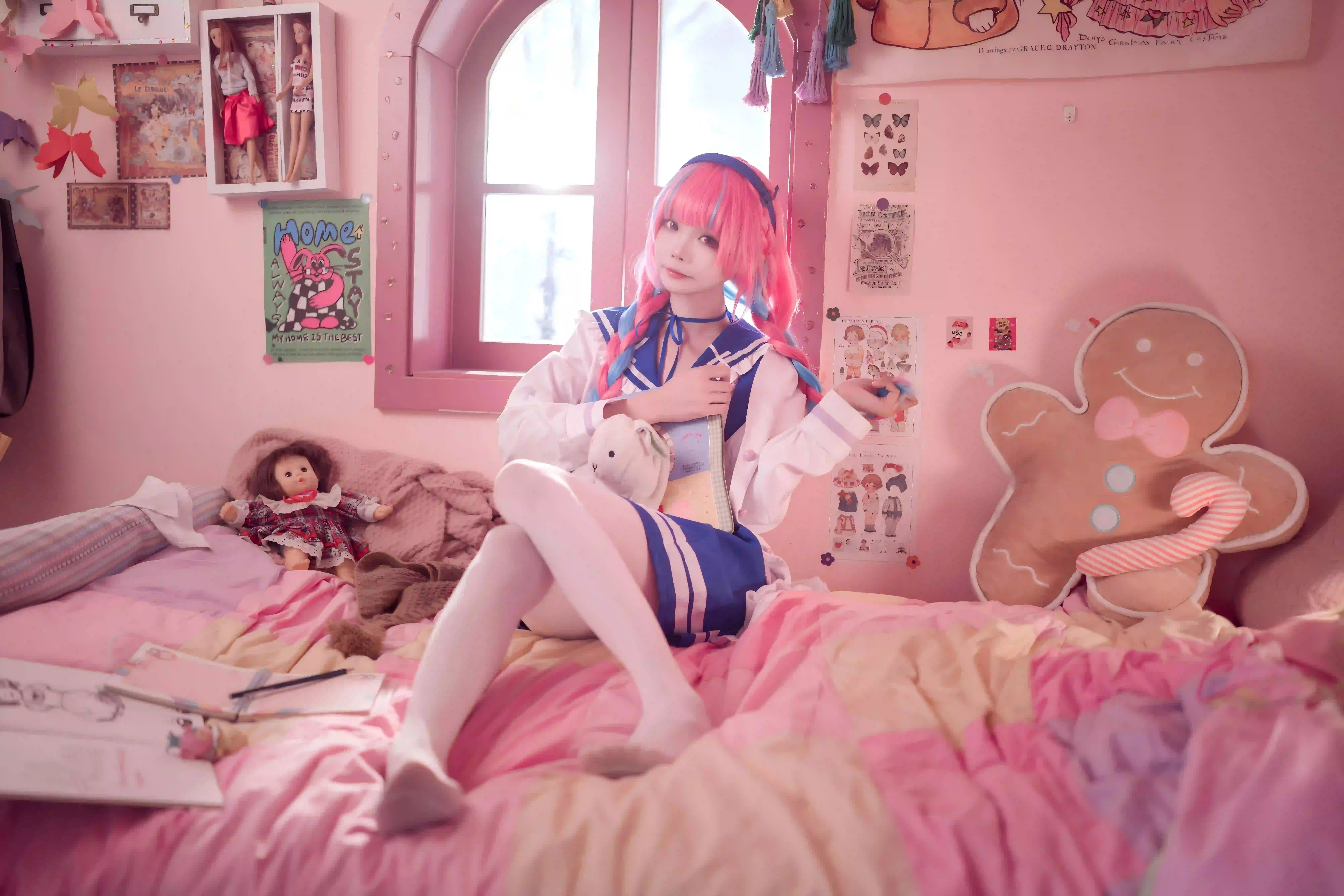 Coser 粉红色头发 蓝色头发 丝袜美腿 居家写真