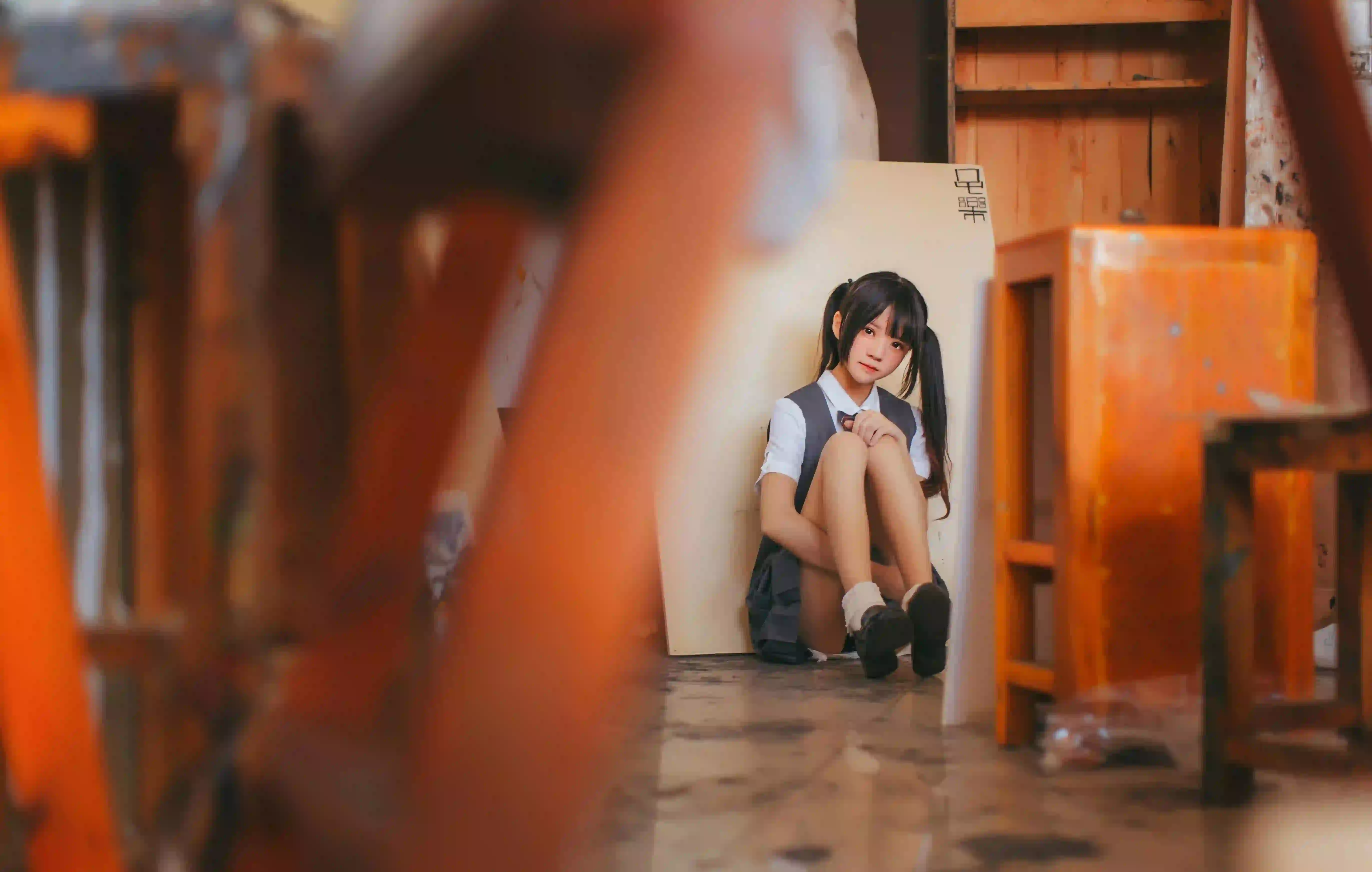 双马尾 jk女孩 长发可爱女孩 教室角落