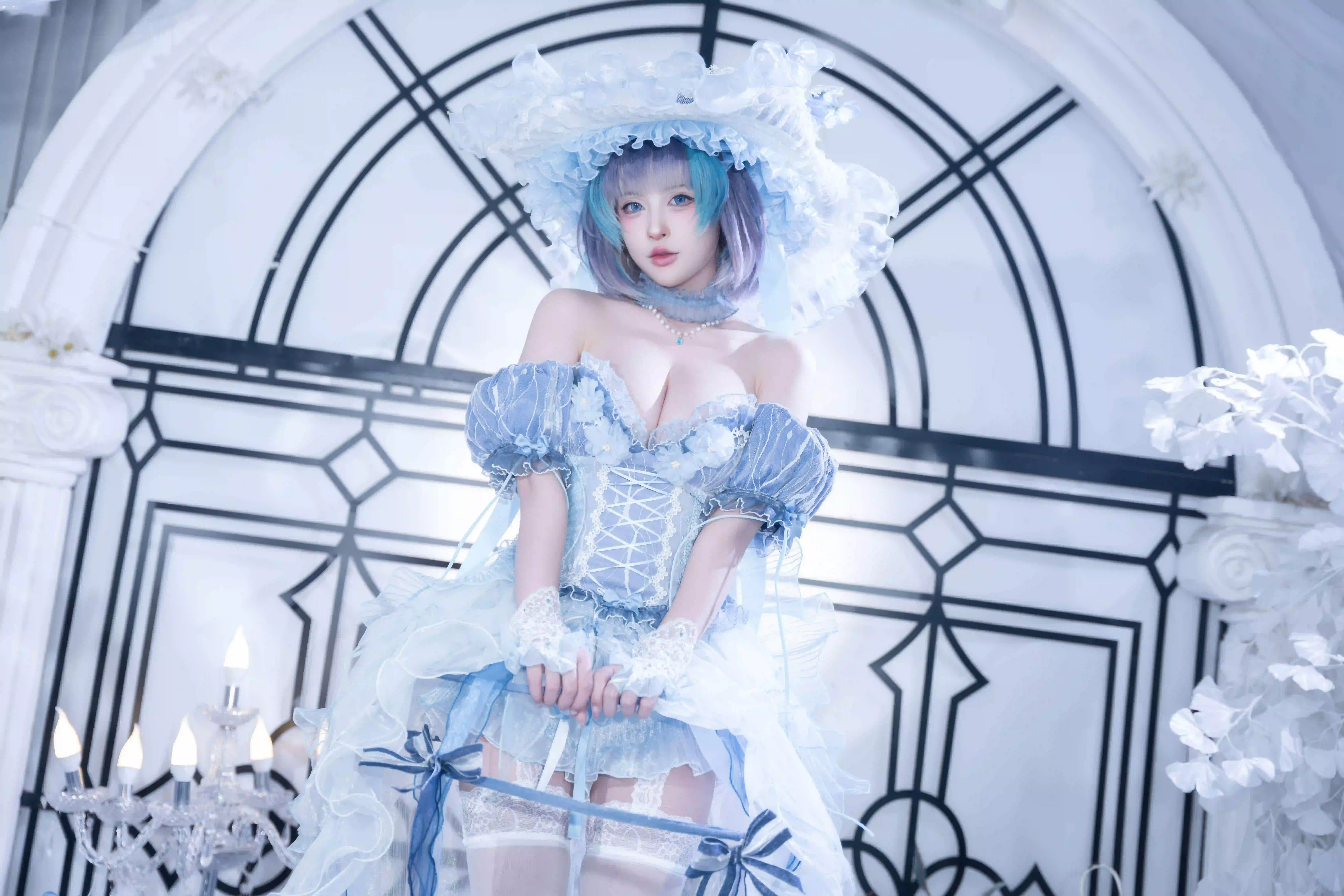 长发美腿 长发美女 蓝色头发 白色丝袜 蓝色裙子 蓝色花朵