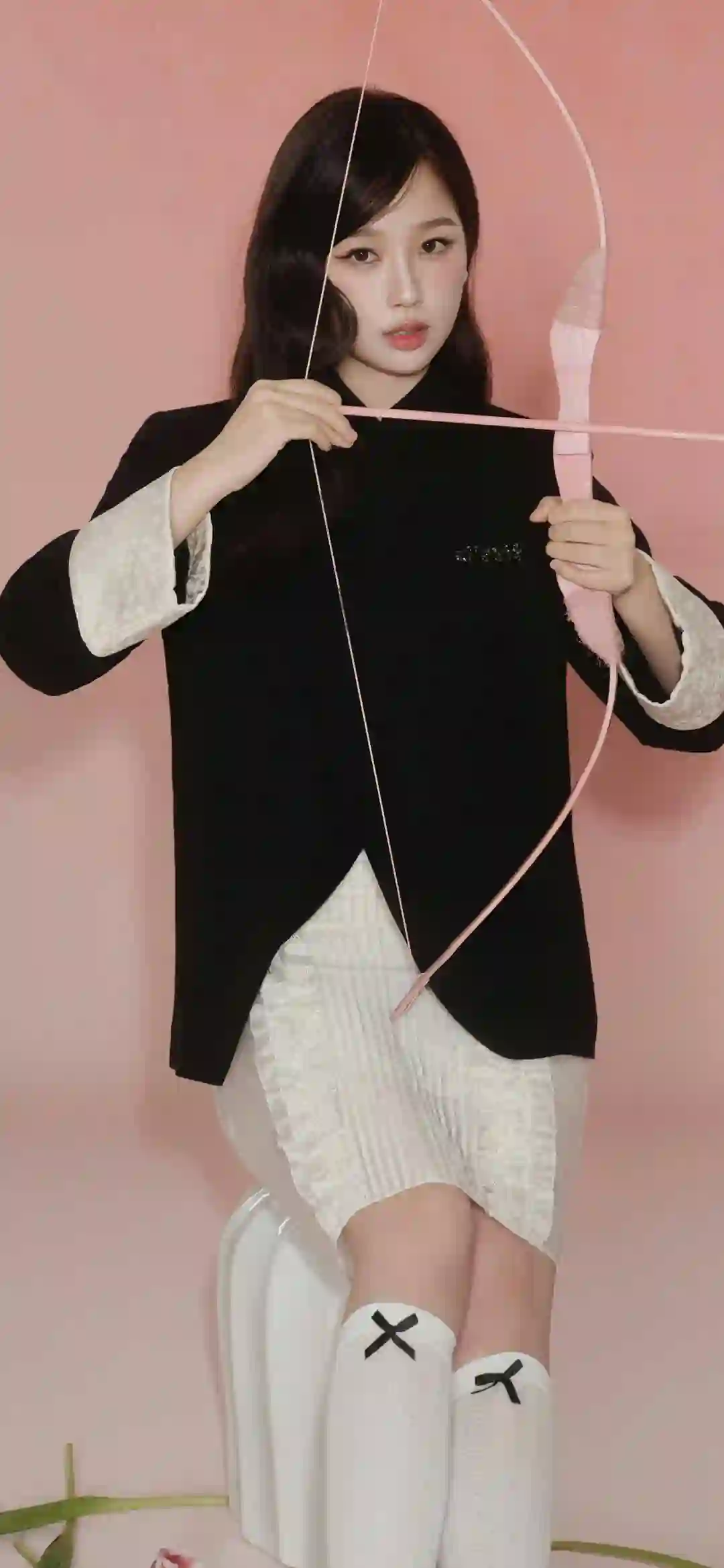 美女明星 虞书欣 长发可爱女孩 时尚穿搭