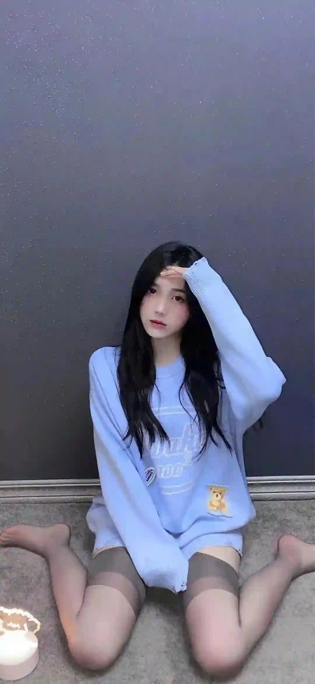 蓝色衣服 黑色丝袜女孩 居家