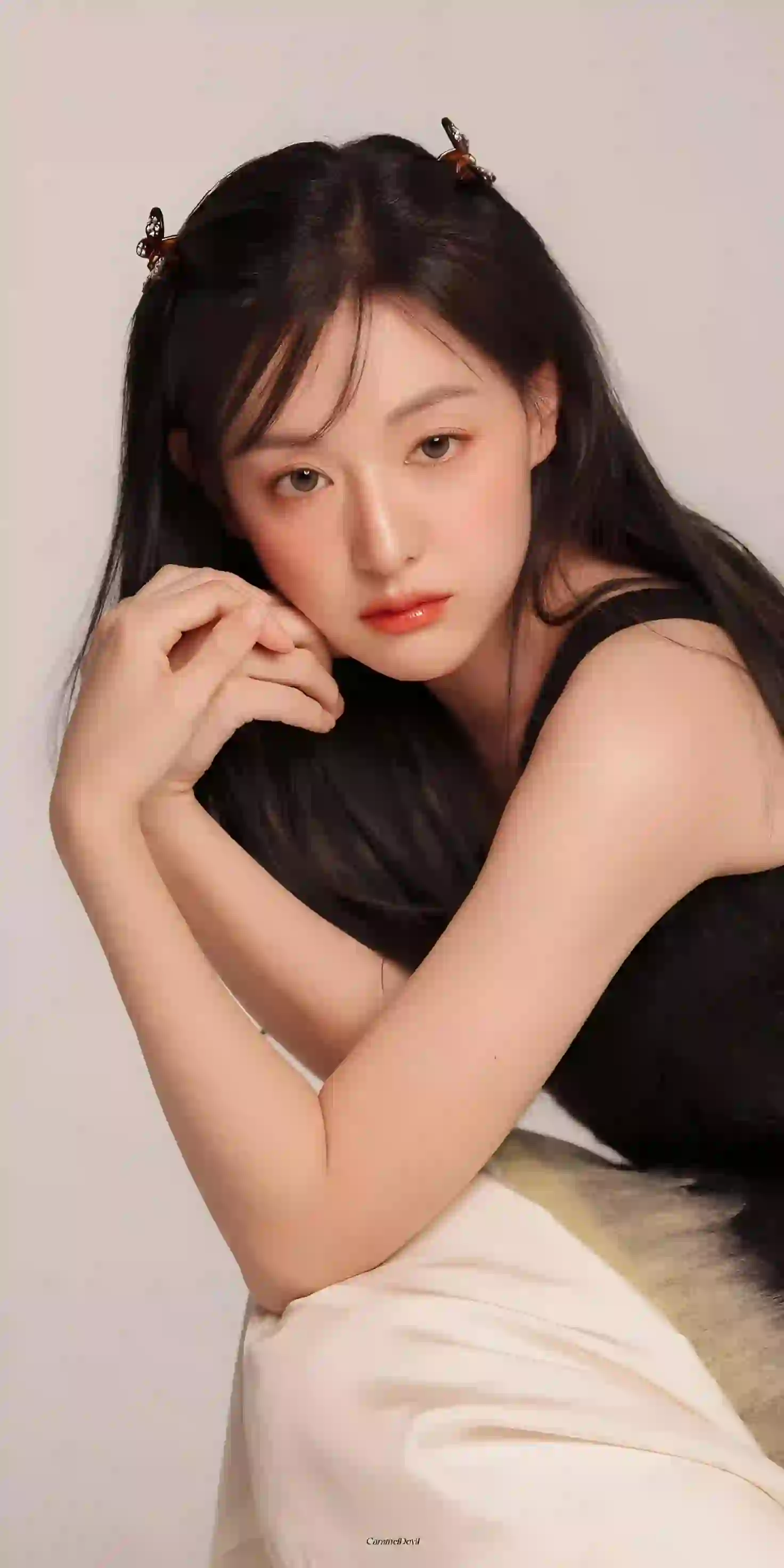美女 长发美女 清纯美女 黑色衣服