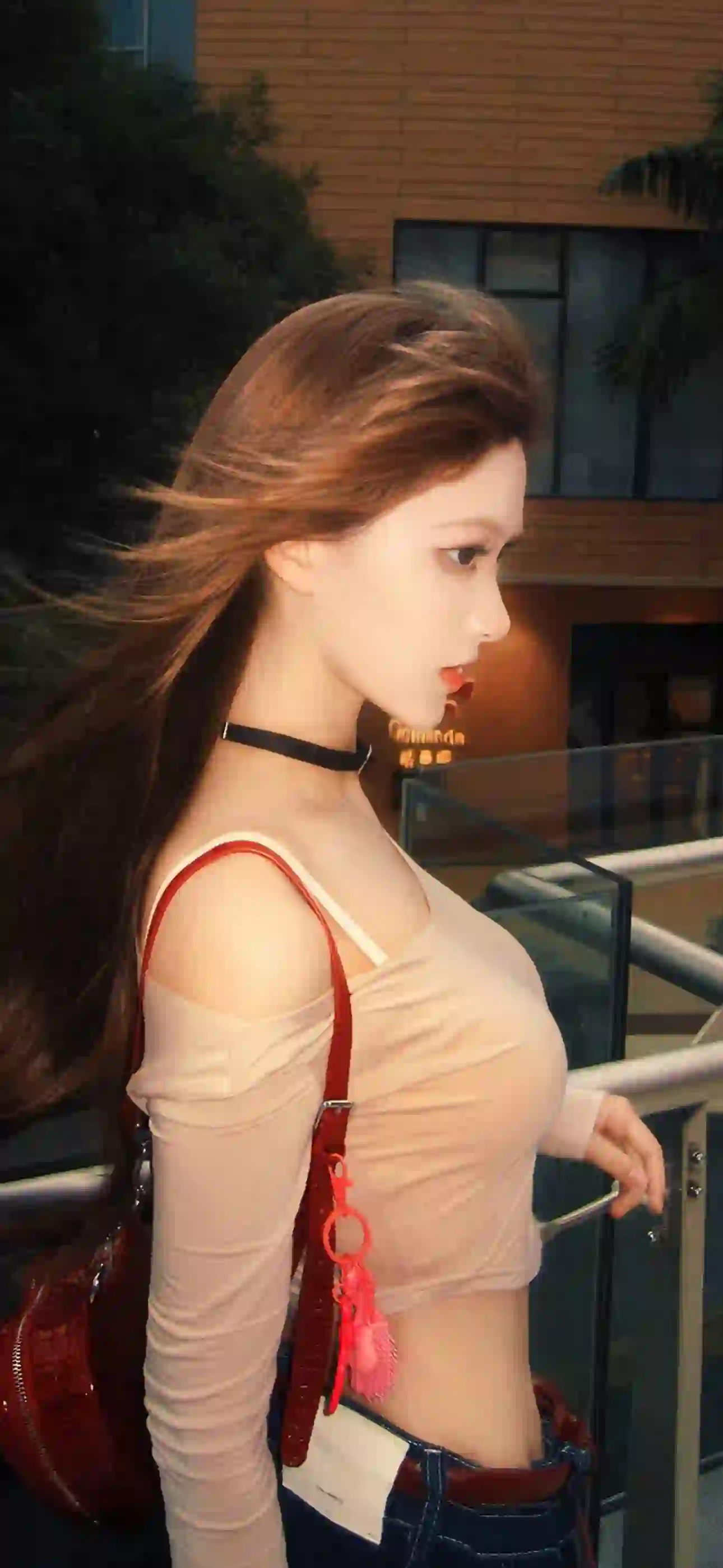 长发女孩 性感美女 户外