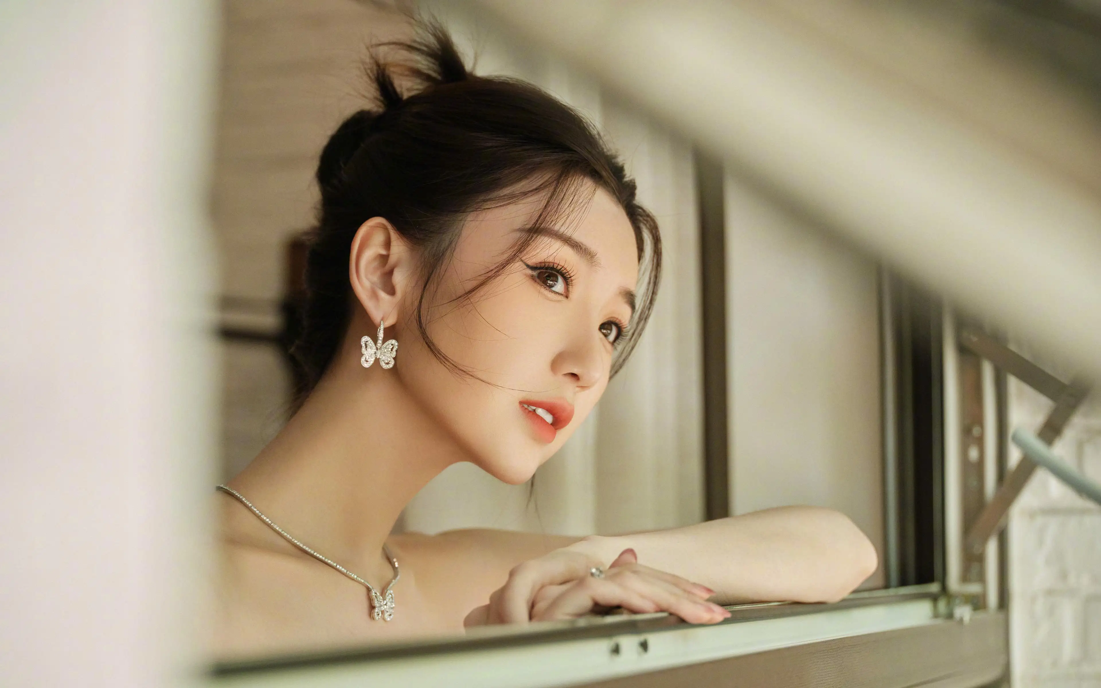 毛晓彤4k美女高清壁纸