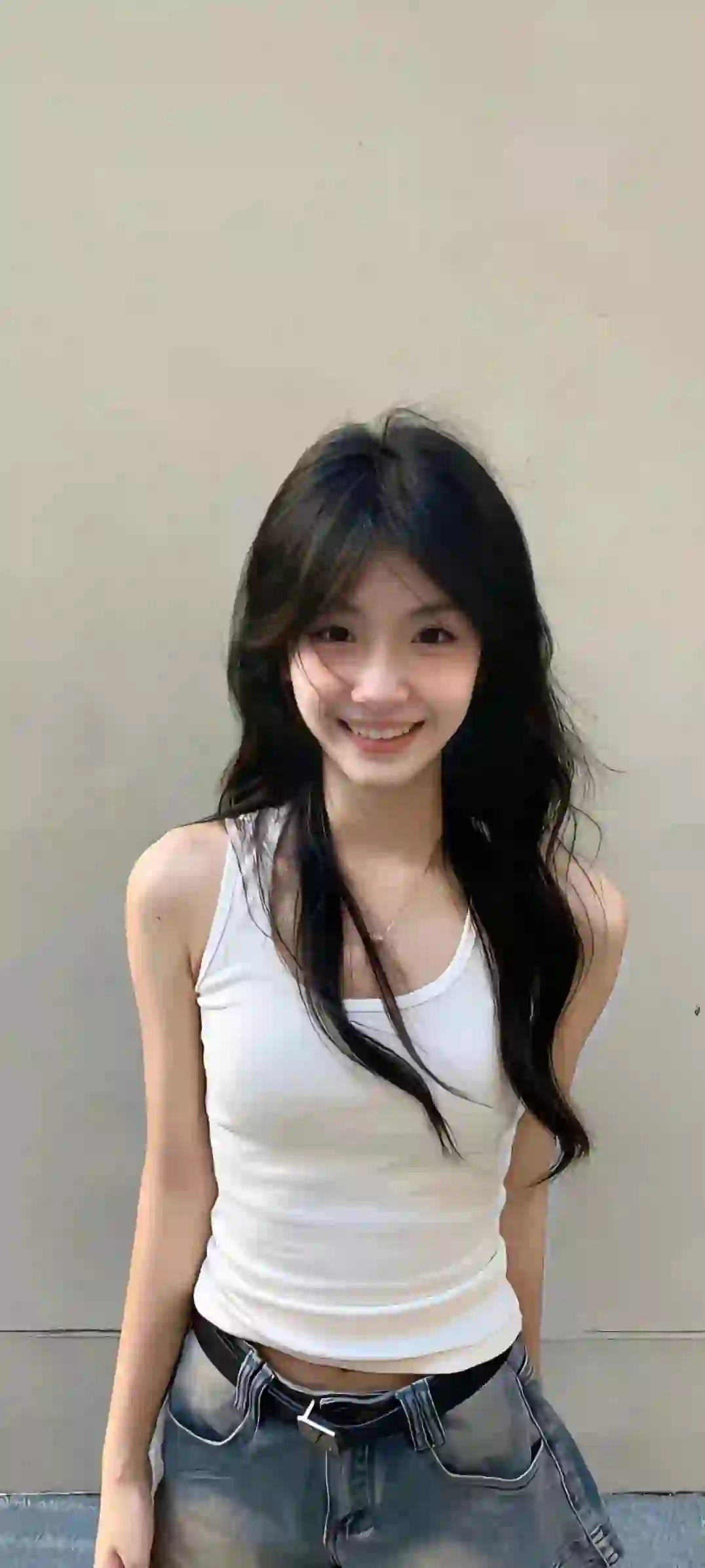 甜美女孩 长发吊带美女 牛仔穿搭 