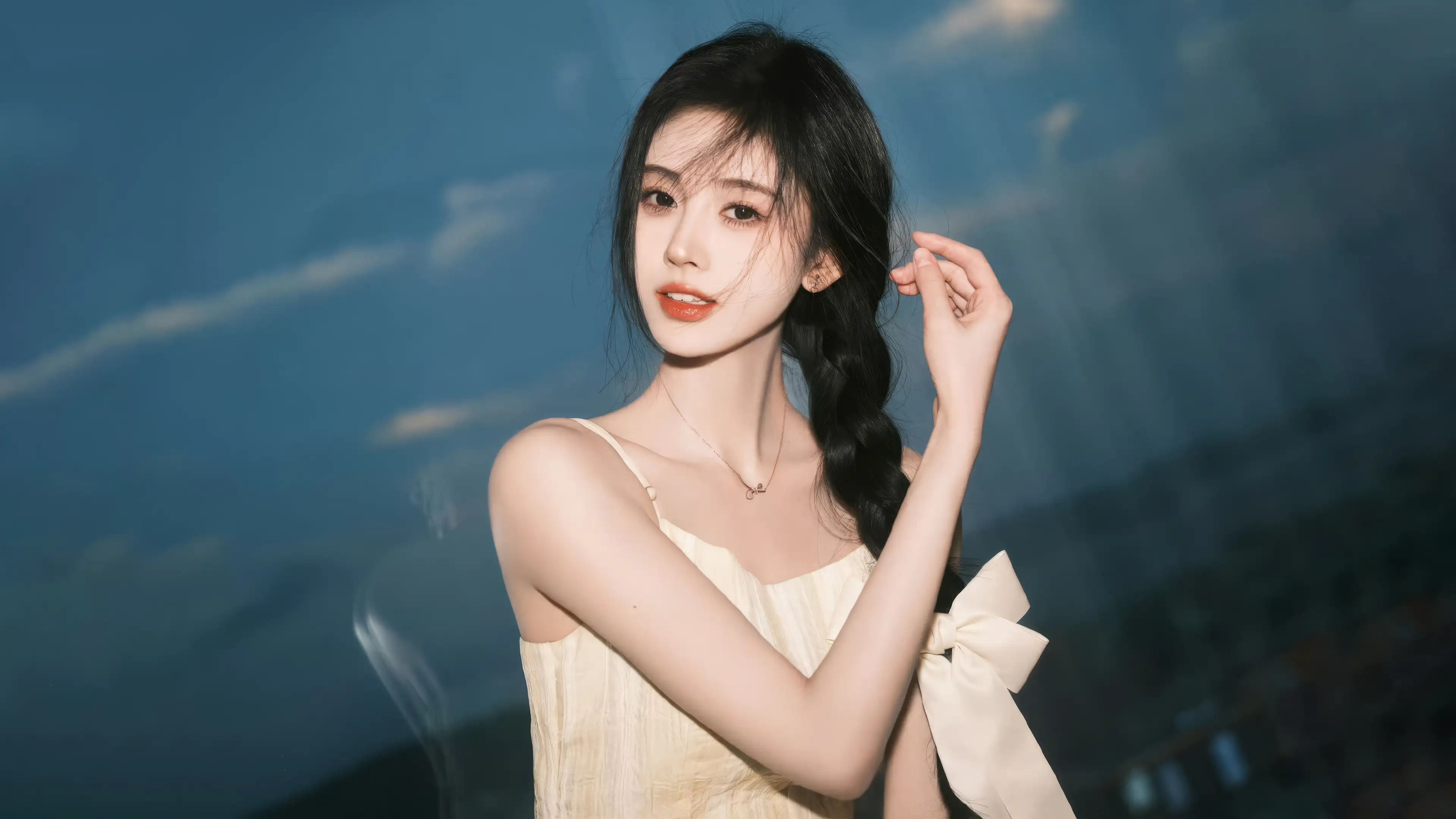 长发美女｜明星｜鞠婧祎｜户外写真
