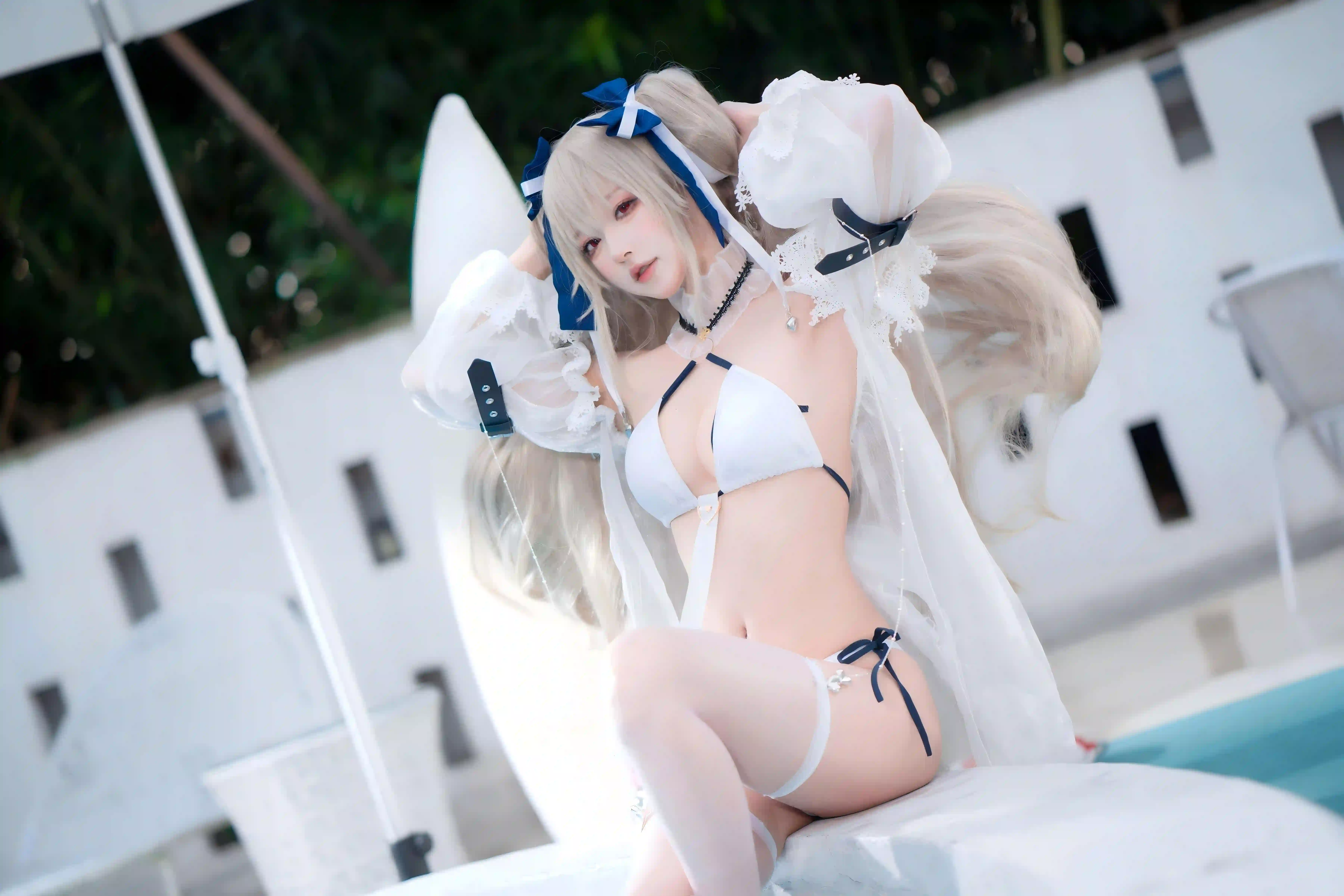 美女 长发美女 性感 白色衣服 白色丝袜 丝袜美腿