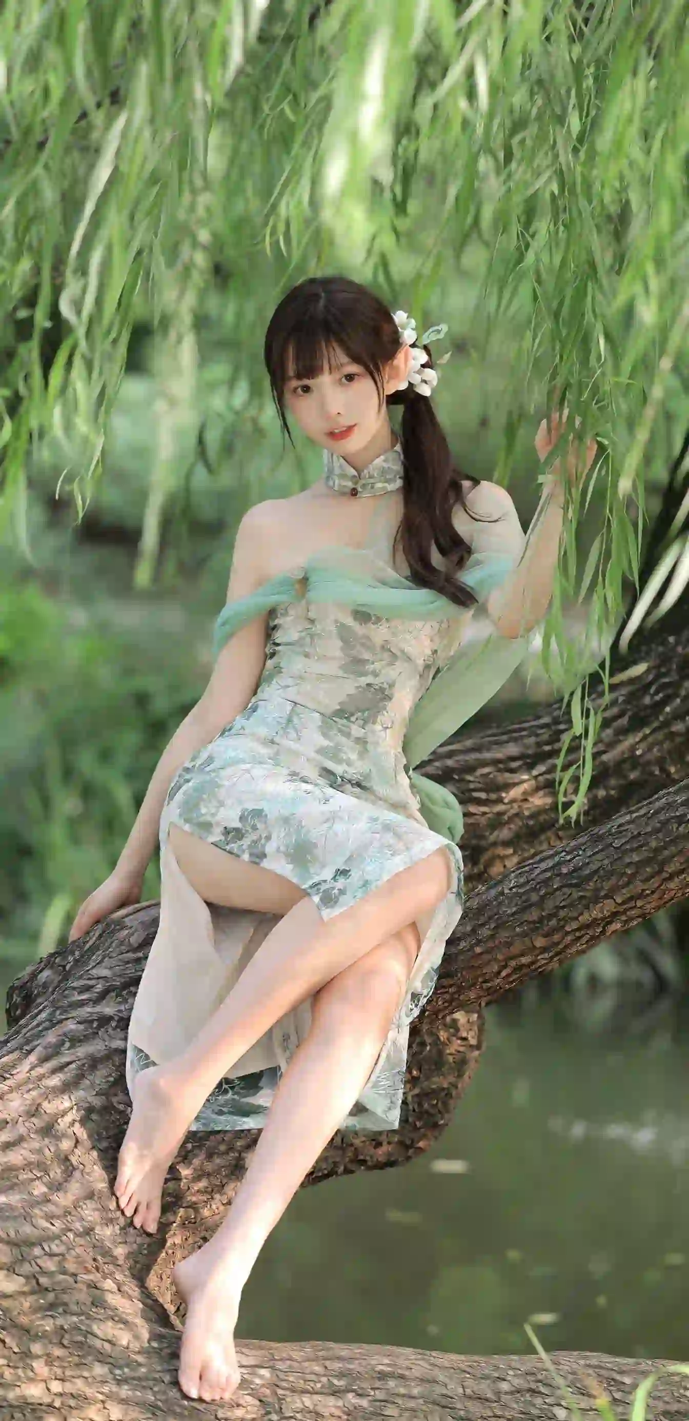 长腿美女 抹胸穿搭 户外写真 夏日清凉穿搭