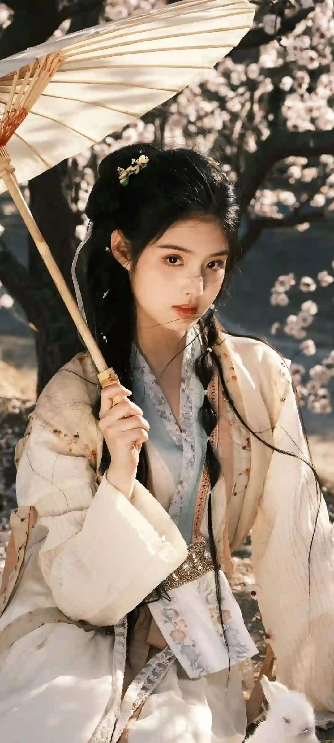 古风 汉服 油纸伞 户外 桃花